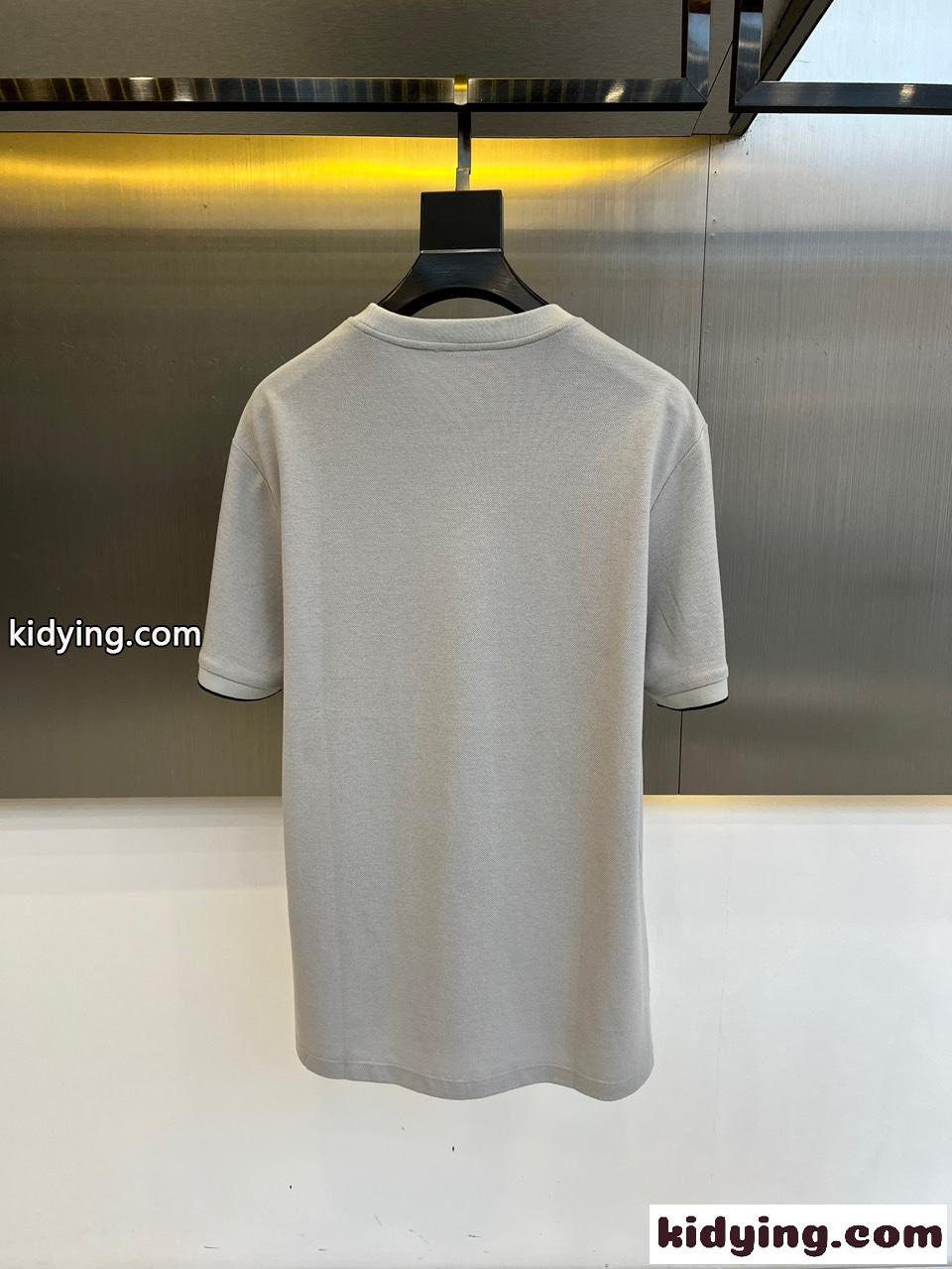 着心地いい エルメネジルド・ゼニア 半袖Tシャツ コピー クルーネック グレー-4