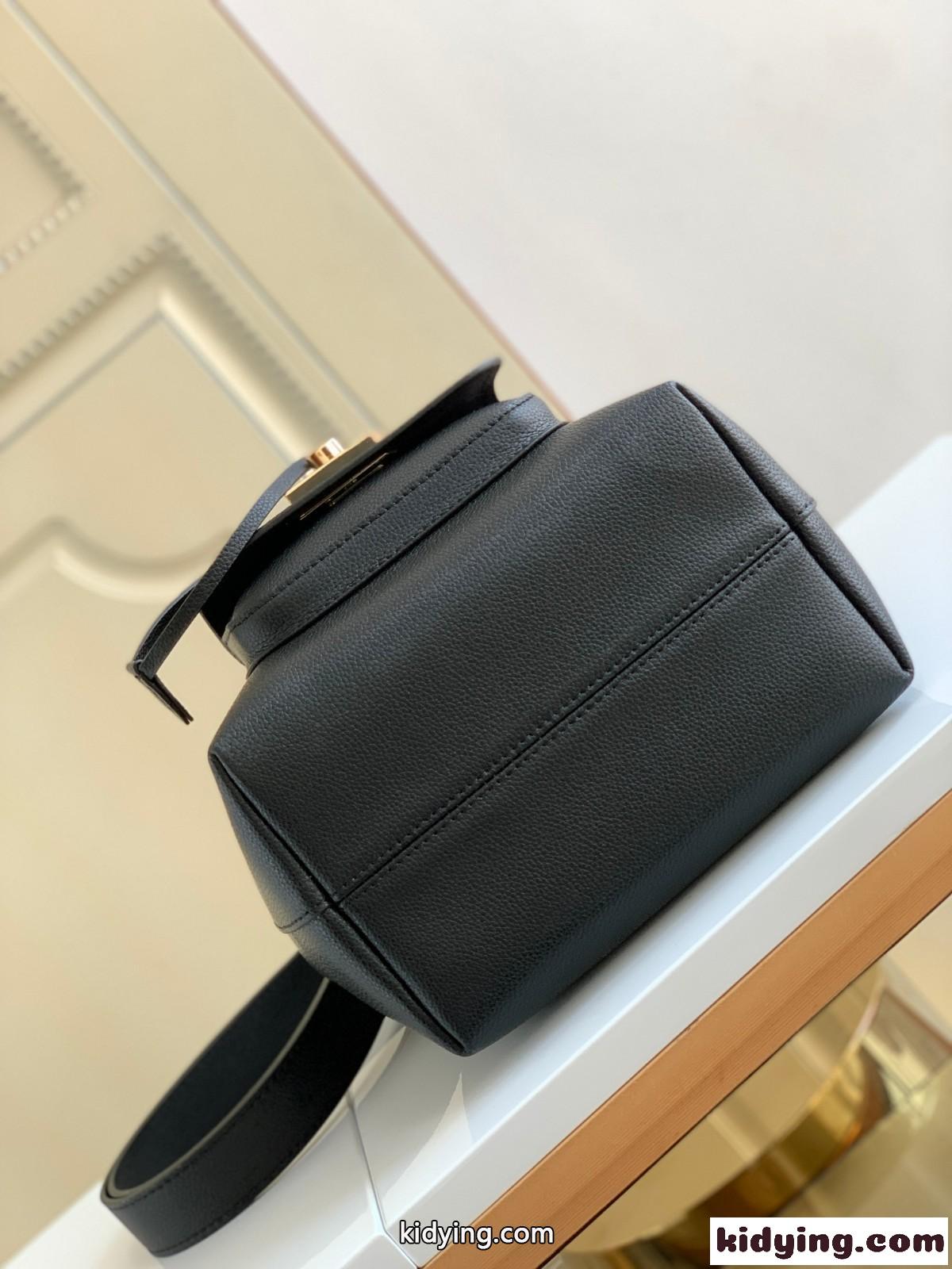 ルイ・ヴィトン M57687 ロックミー・バケット NV コピー エレガント ショルダーバッグ-2