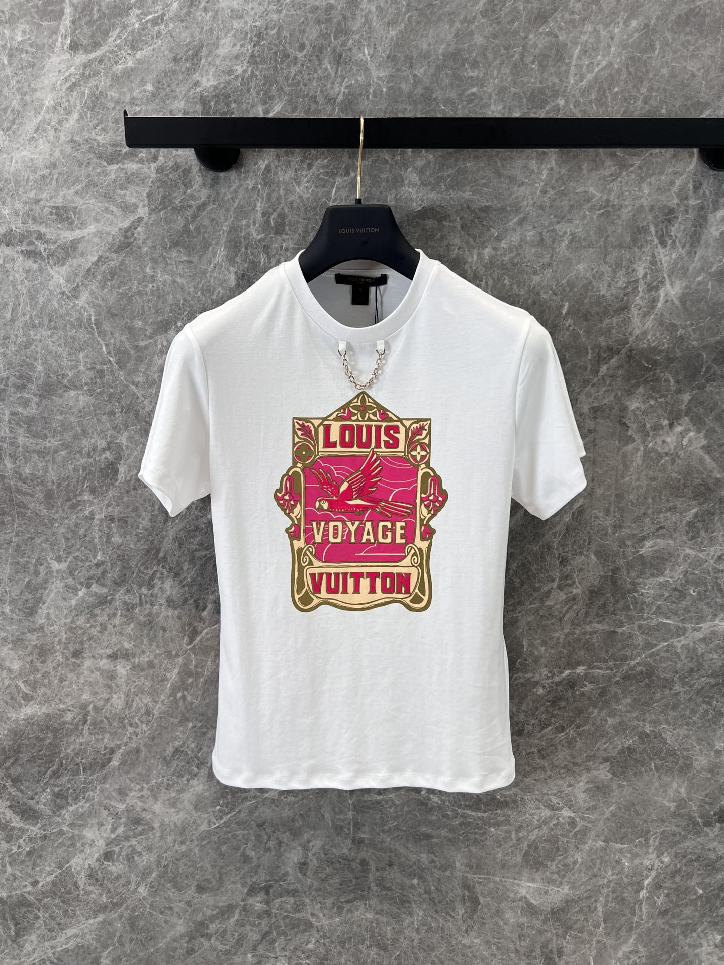 人気 目を引く パロットプリントTシャツ ルイ・ヴィトン 半袖Tシャツ コピー-1