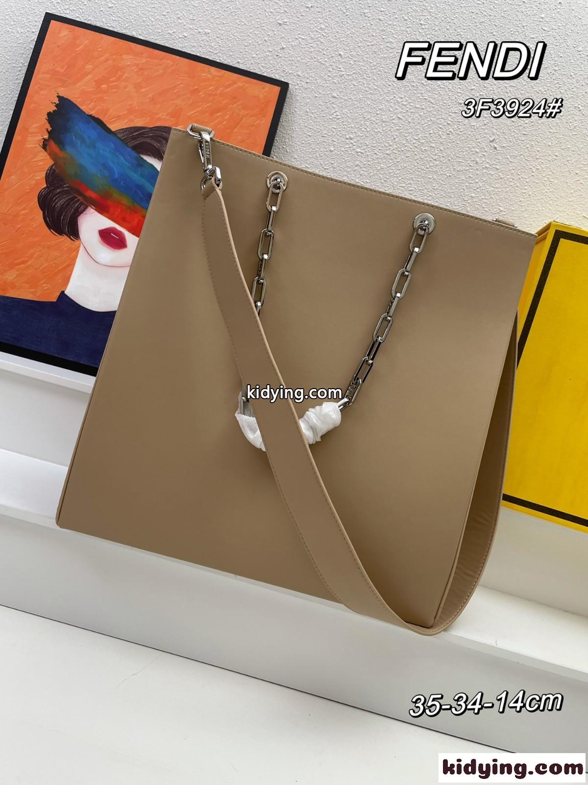 フェンディ バッグ コピー レディース Fendi Pack ミディアム ショッピングバッグ-0