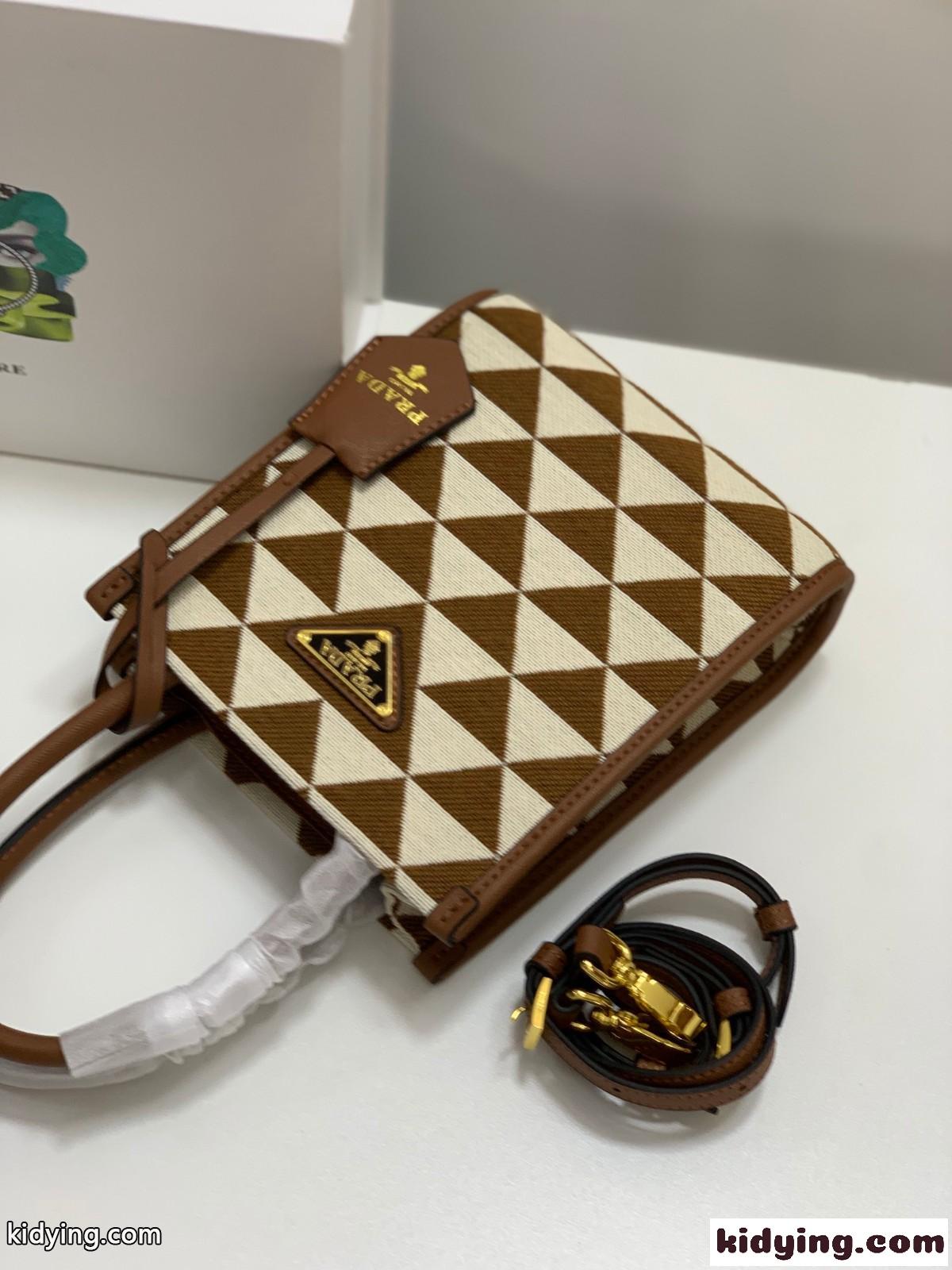 プラダ シンボル ジャカードファブリック ミニバッグ コピー プラダ バッグ コピー トートバッグ-4