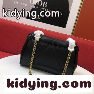 海外で専用品を購入する代わりに ドルチェ&ガッバーナ ガーデン コピー 範囲と雰囲気があり 新しいバッグ型を購入する-4