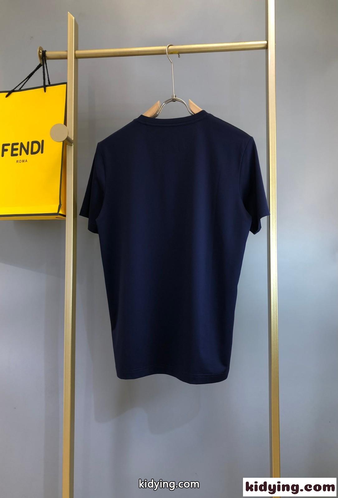 おしゃれ バッグ バグズ アイ コットン Tシャツ フェンディ Tシャツ コピー 半袖 トップス-1
