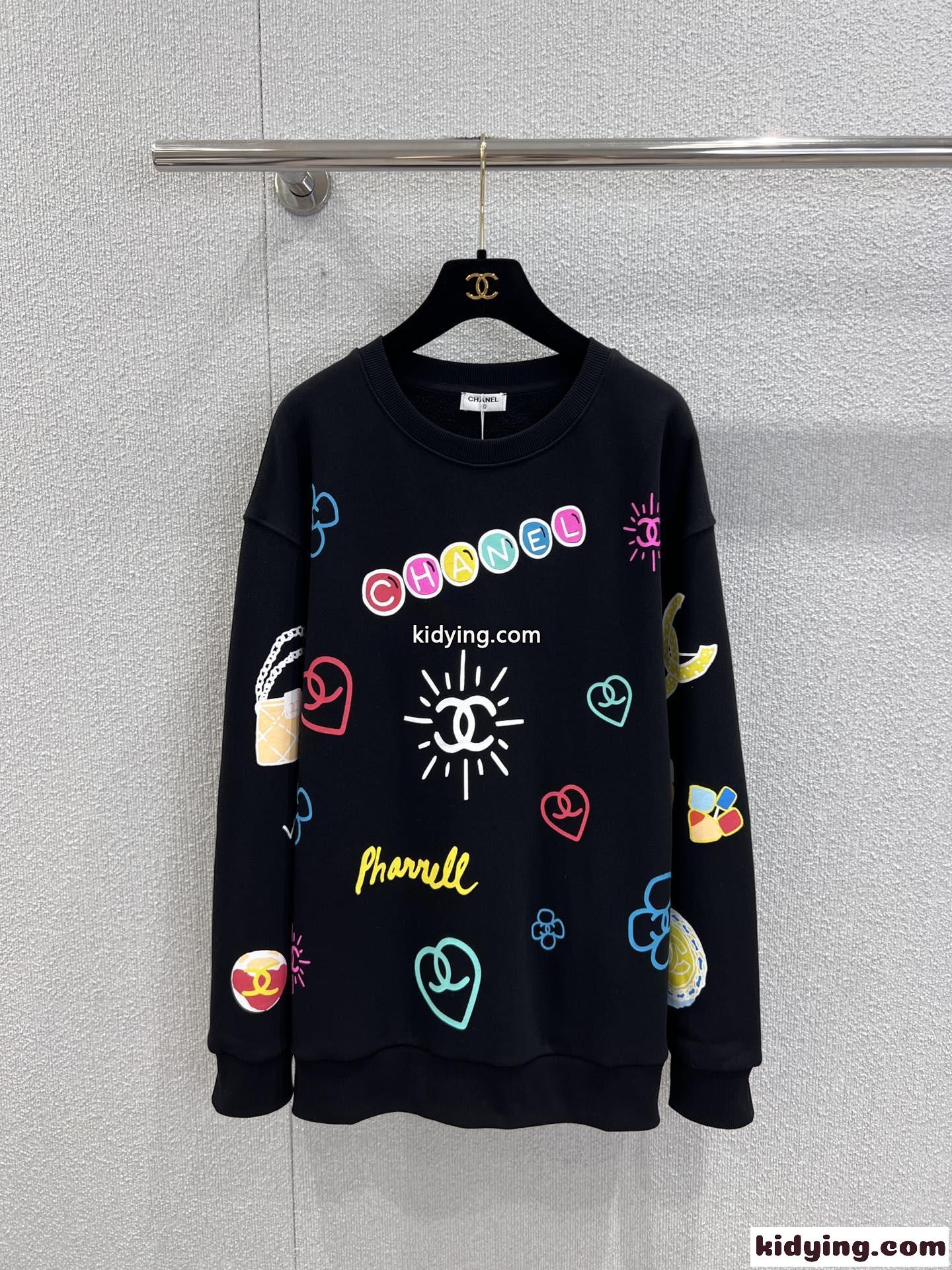 遊び心満載～プリント スウェットシャツ シャネル Tシャツ コピー コットン ブラック-0