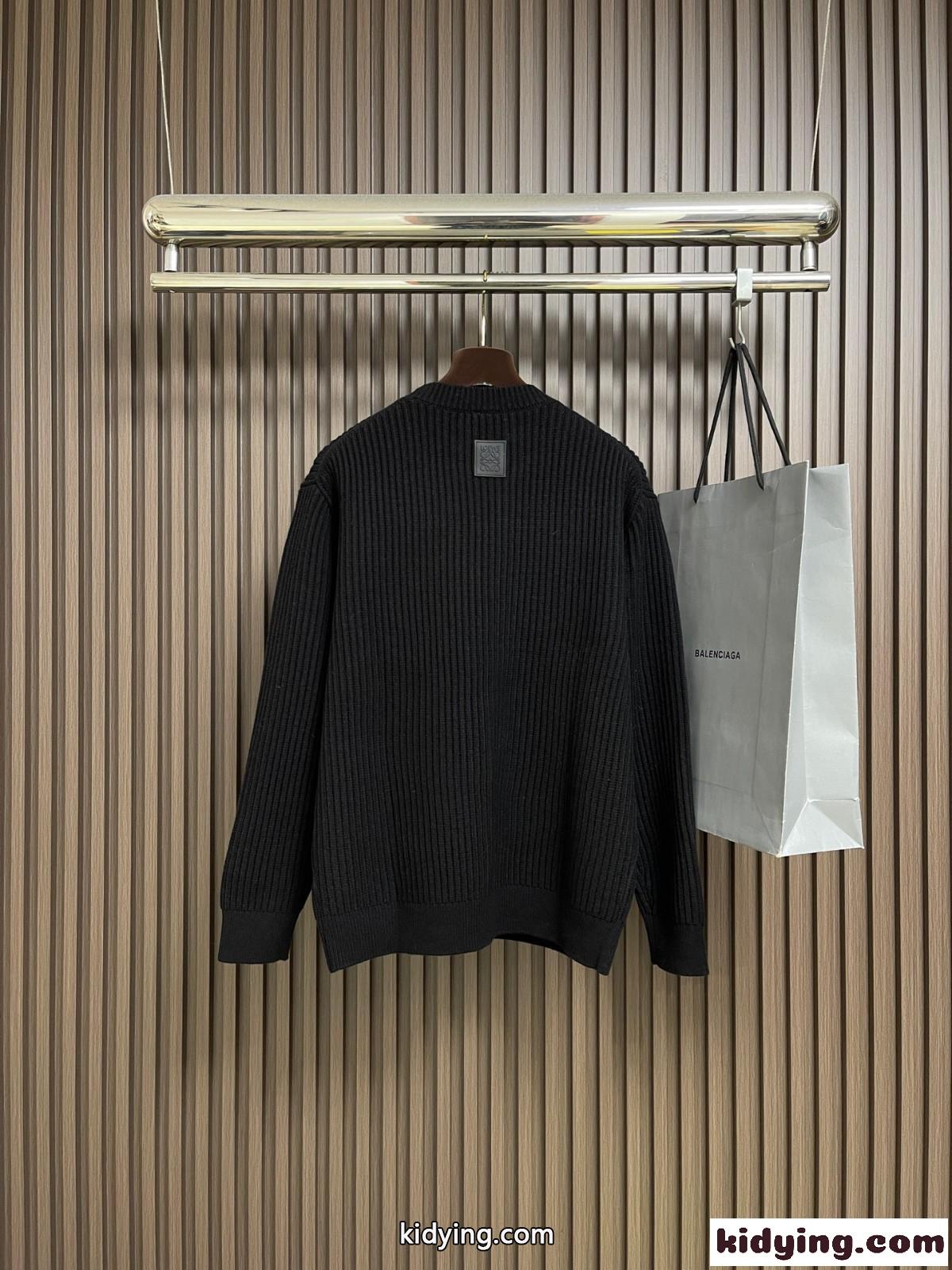 シンプル 上品 クルーネック プルオーバー ロエベ セーター 偽物 ブラック-1