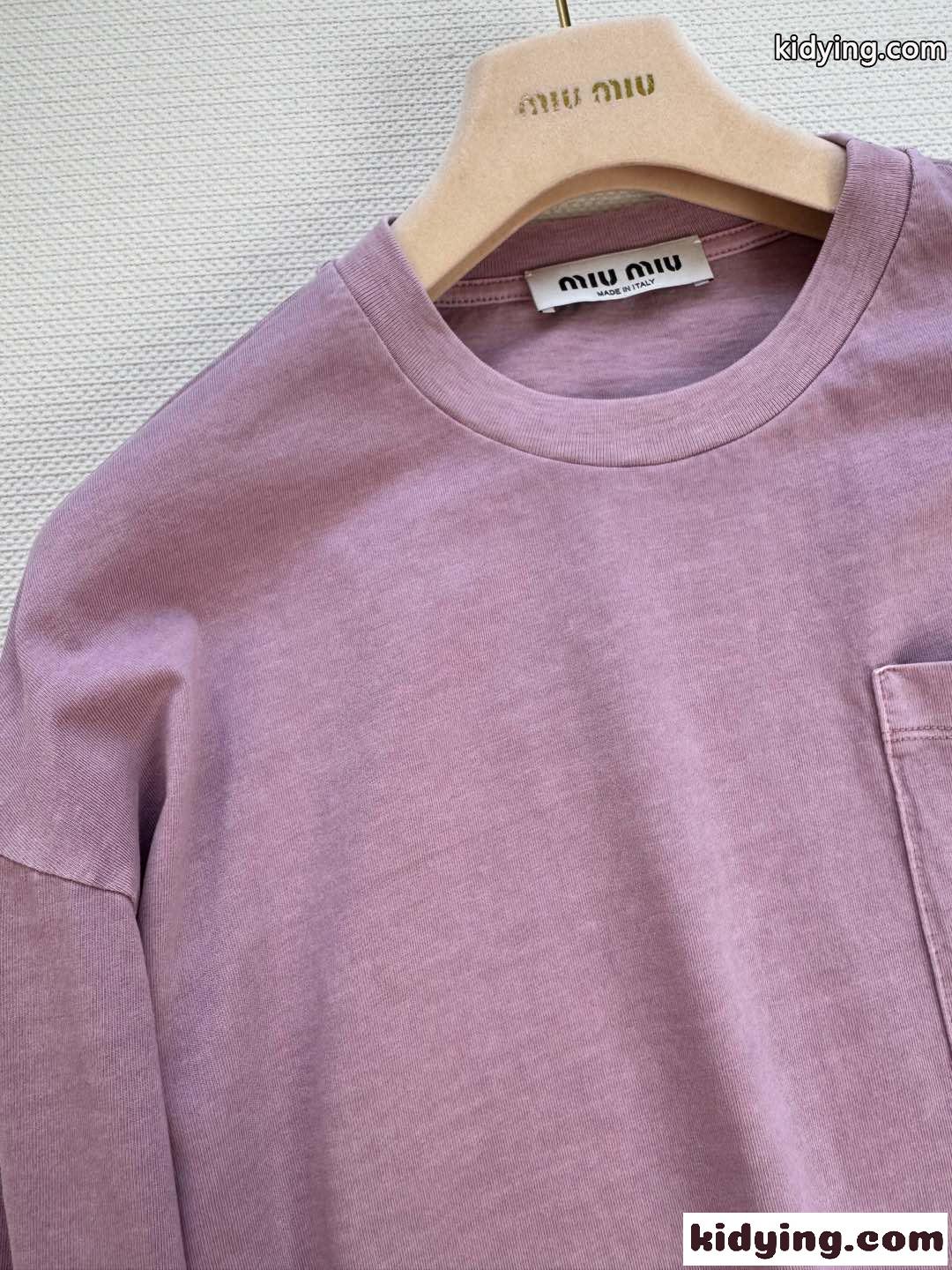 カジュアル コットンショート丈 長袖Tシャツ ミュウミュウ Tシャツ コピー ピンク-3
