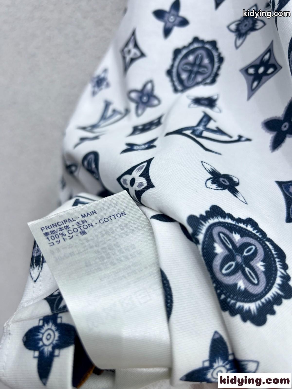 可愛い おしゃれ モノグラム フリルスリーブTシャツ ルイ・ヴィトン Tシャツ コピー 半袖 トップス-3
