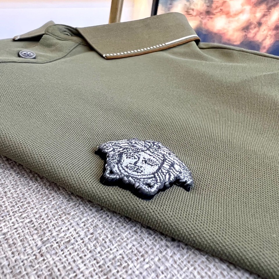 ビジネス カジュアル 洗練された 半袖 ポロシャツ ヴェルサーチェ Tシャツ コピー-3