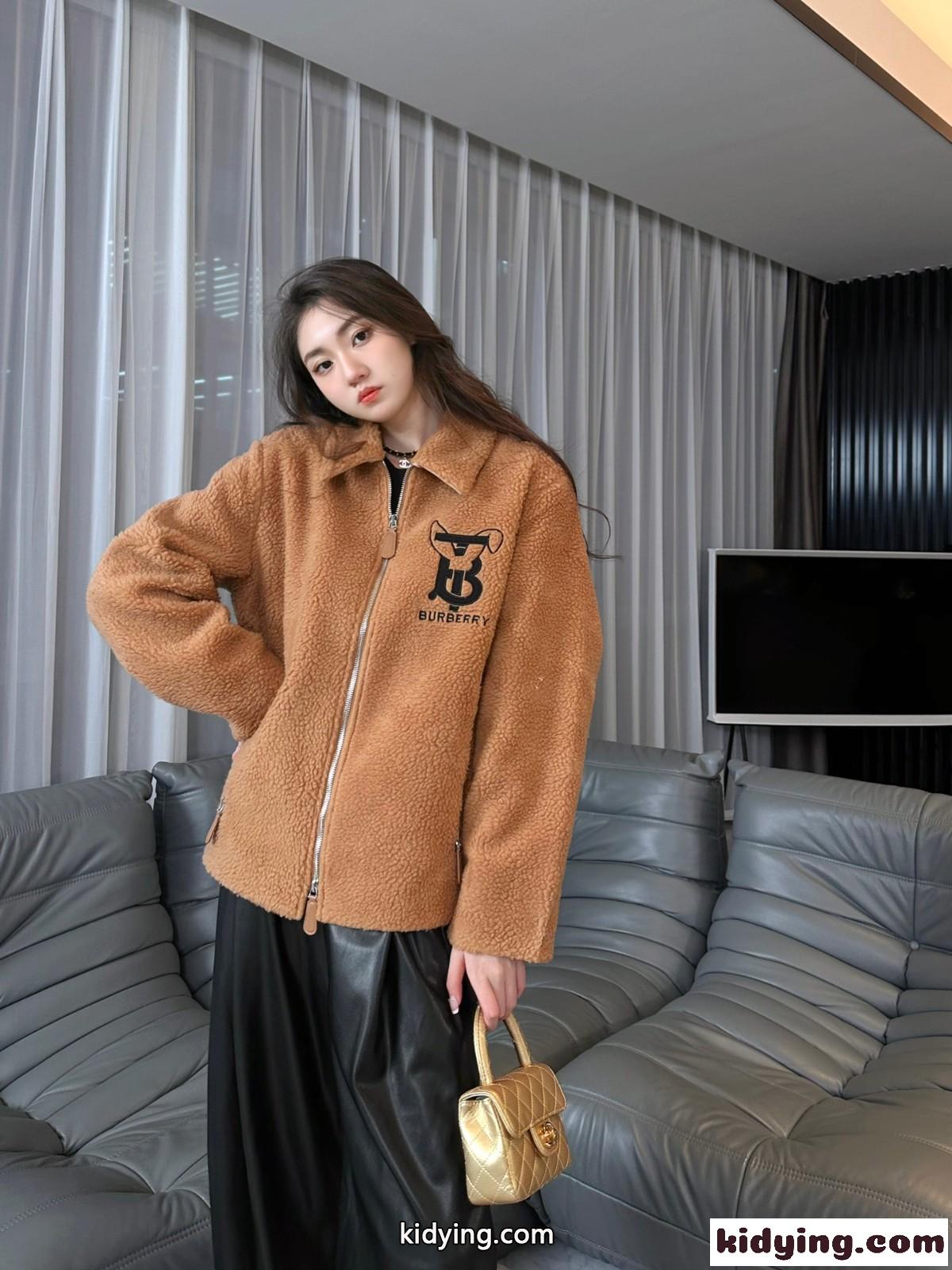 バーバリー ジャケット コピー 秋冬 人気 可愛い ラビットアップリケ フリースジャケット-4