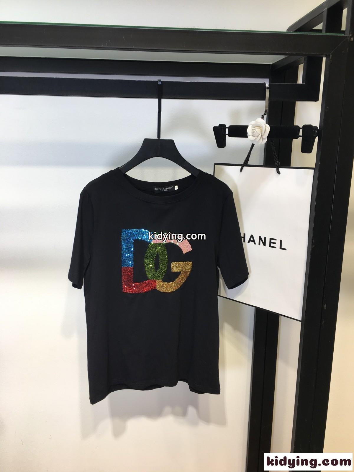 おしゃれ スパンコール 刺繍 ロゴ クルーネック ドルチェ&ガッバーナ Tシャツ コピー 半袖-3