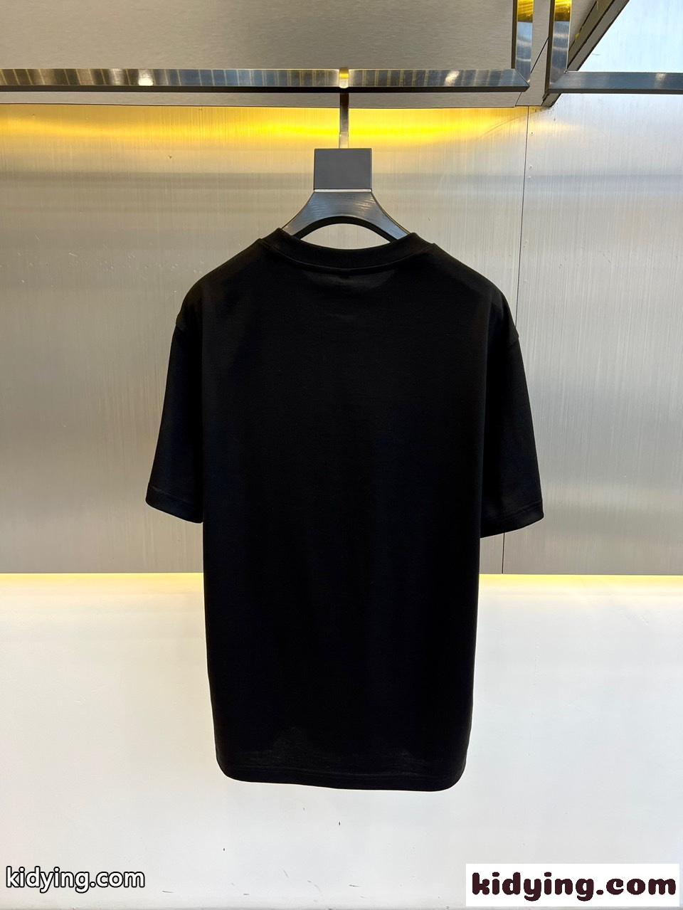 合わせやすい プリント クルーネック ヴェルサーチェ Tシャツ 偽物 半袖Tシャツ ブラック-3