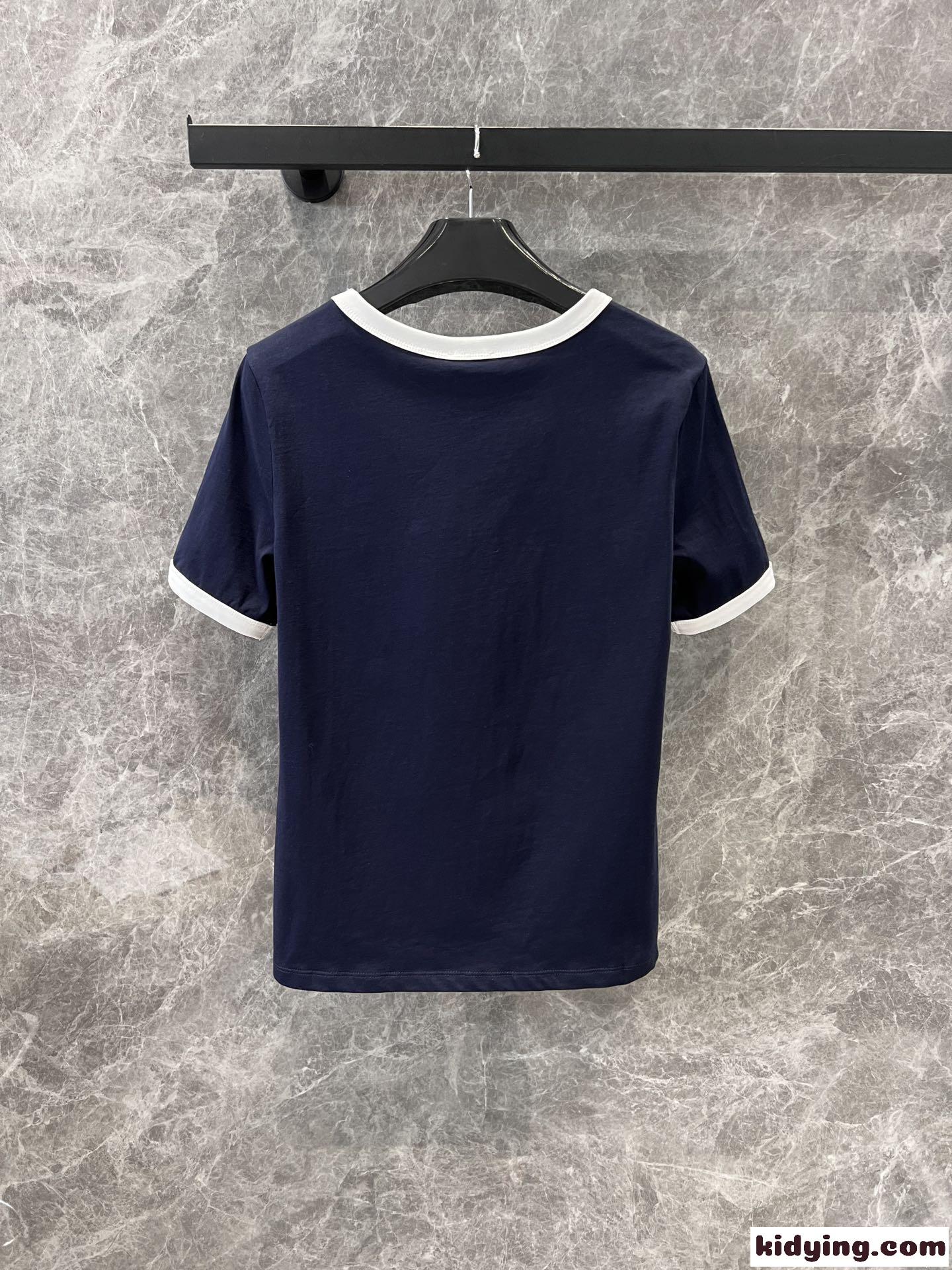飽きのこない 人気 コットン 半袖Tシャツ セリーヌ Tシャツ コピー ブルー-1