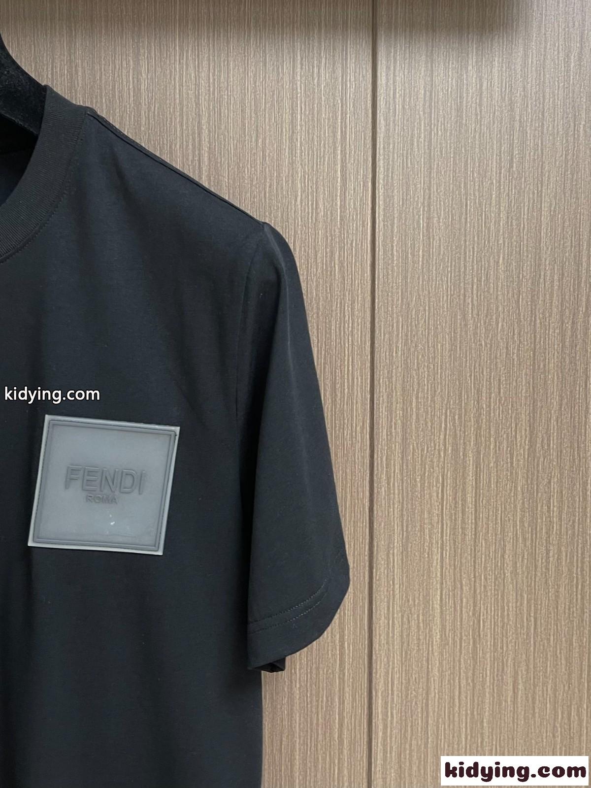 フェンディ Tシャツ コピー クルーネック シンプル コットン 半袖Tシャツ-4