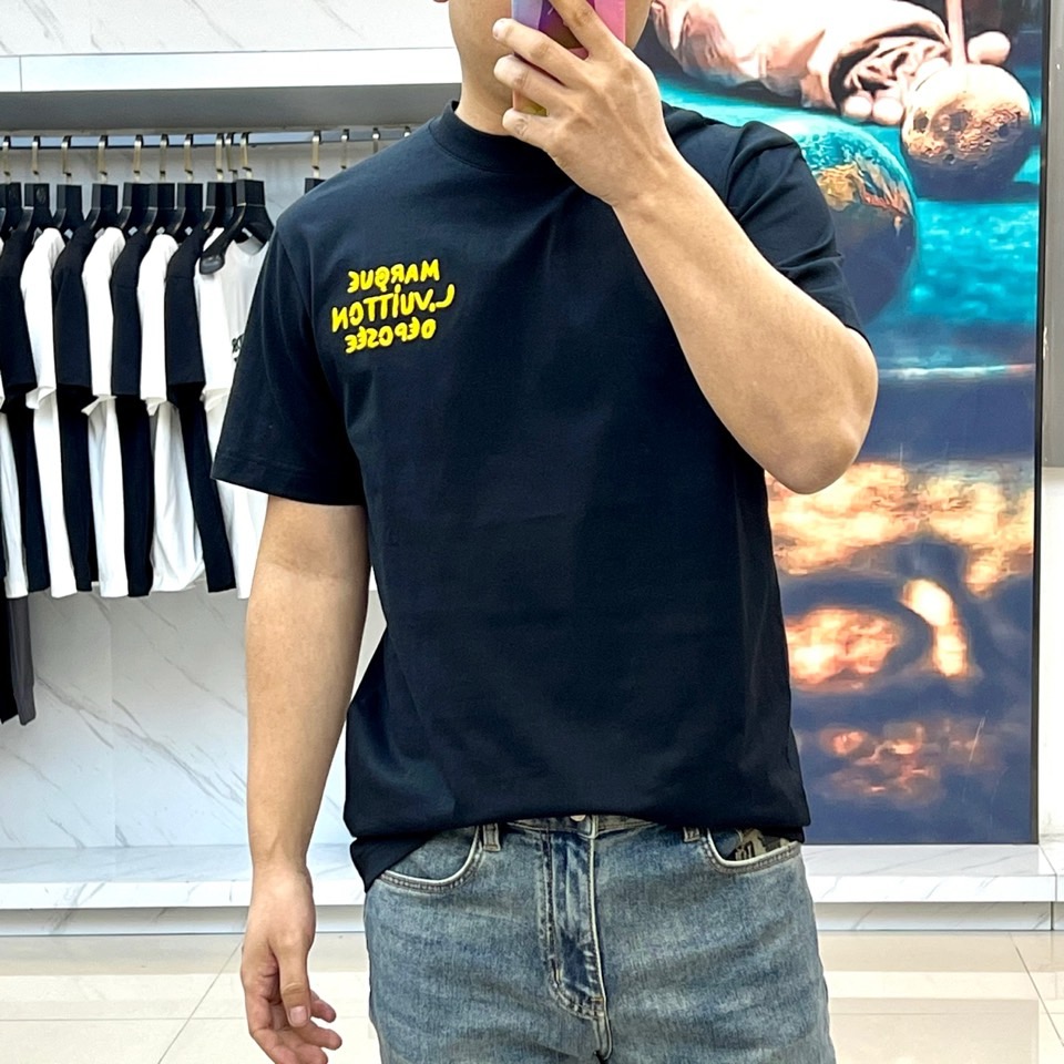 ルイ・ヴィトン Tシャツ コピー カジュアル ロゴ コットン 半袖Tシャツ ブラック-1