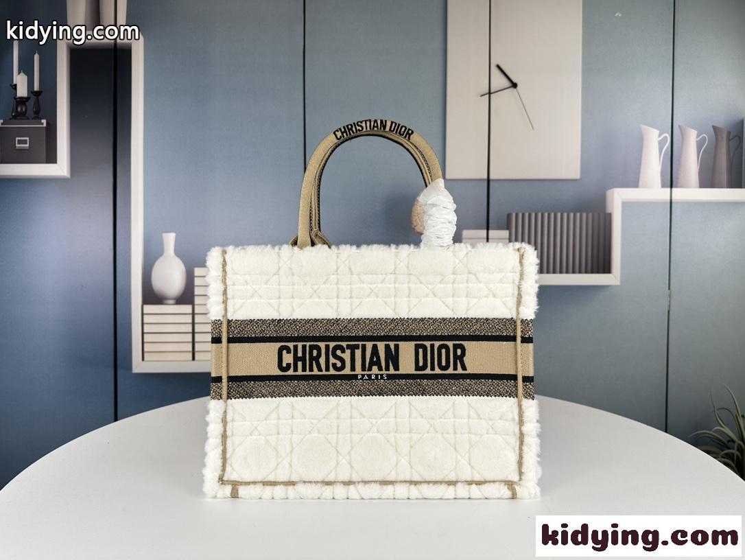 【新作♪秋冬にピッタリ♪】DIOR BOOKTOTE バッグ ミディアム クリスチャン・ディオール バッグ コピー-0