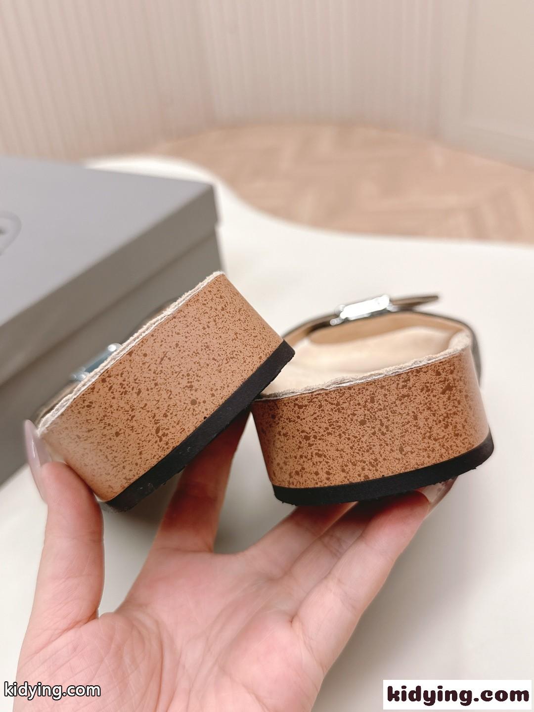 BALENCIAGA I Scholl フラット サンダル バレンシアガ サンダル コピー ブラック-4