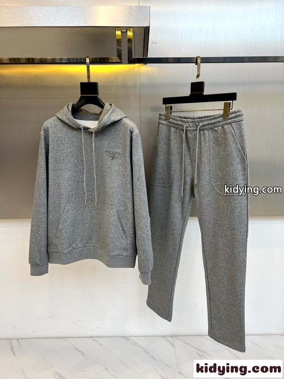 フーディー＆スウェットパンツ 上下セット プラダ セットアップ 偽物 グレー-0