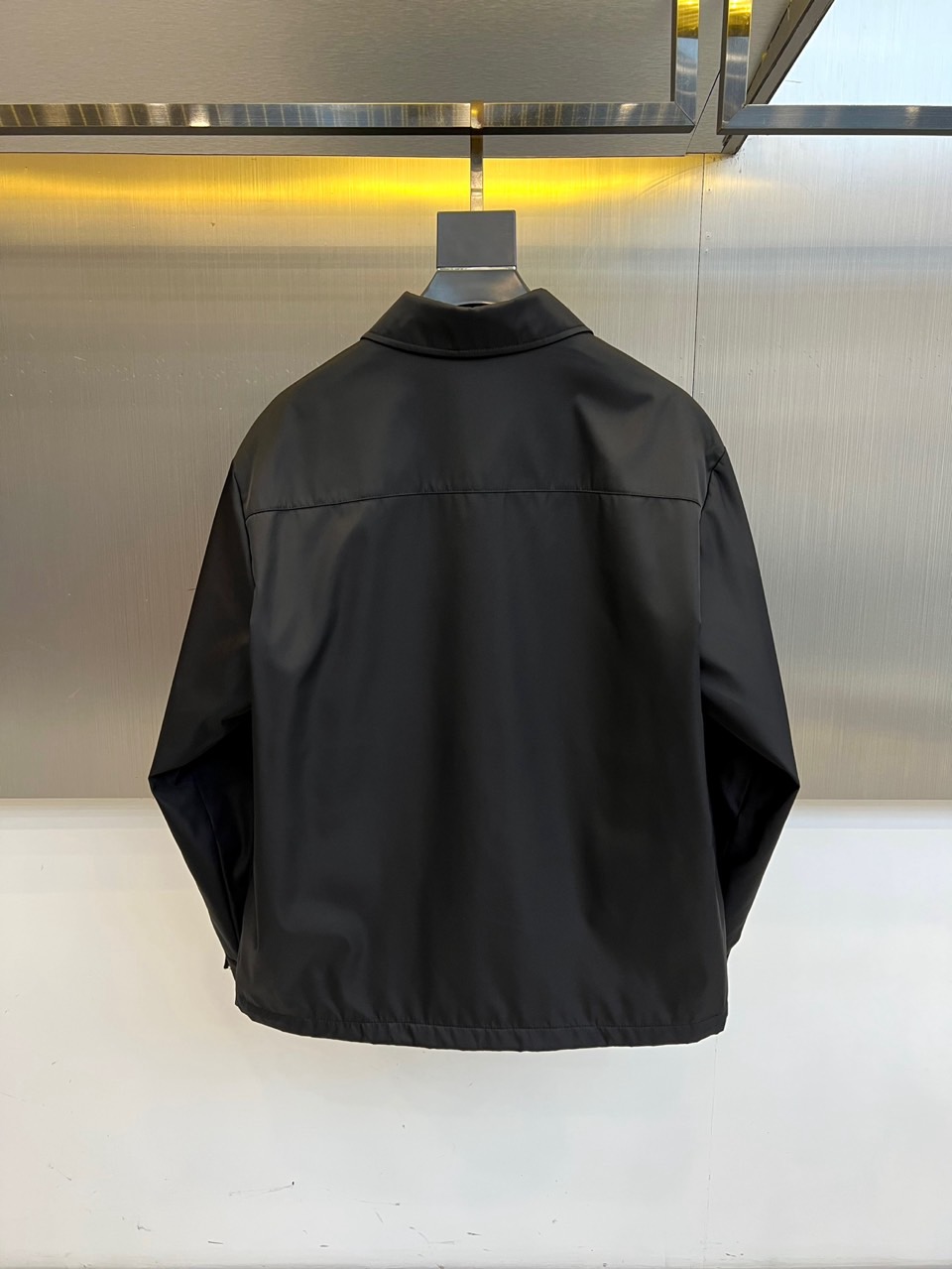 大人 カジュアル 上品 ブルゾン プラダ ジャケット 偽物 ブラック-3