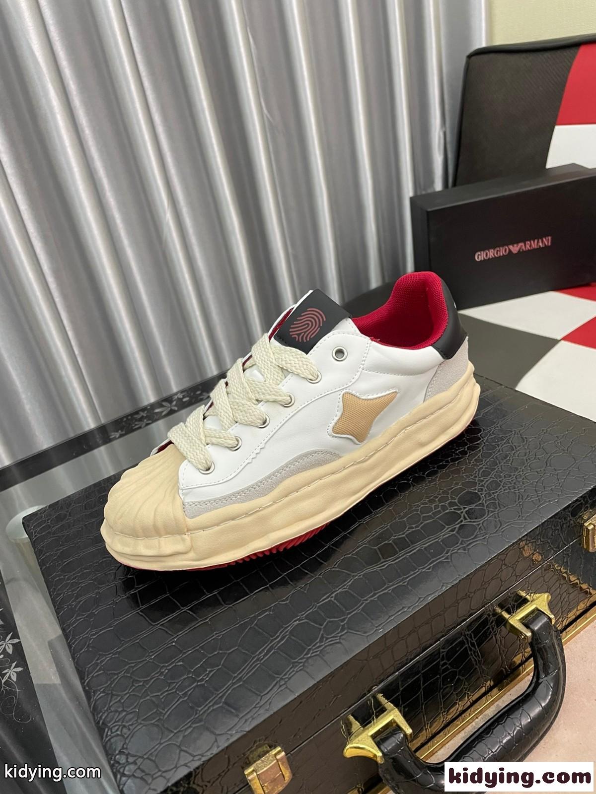 カジュアル おしゃれ ユニークなデザイン スニーカー 軽量 アルマーニ ジューズ メンズ コピー レースアップ 個性的 人気-2