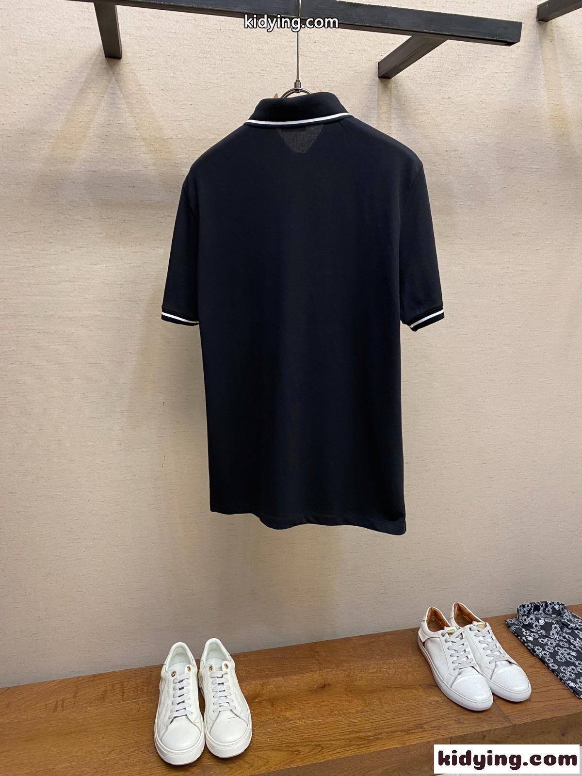 カジュアル 合わせやすい 半袖 ポロシャツ アルマーニ Tシャツ 偽物 ブラック-1