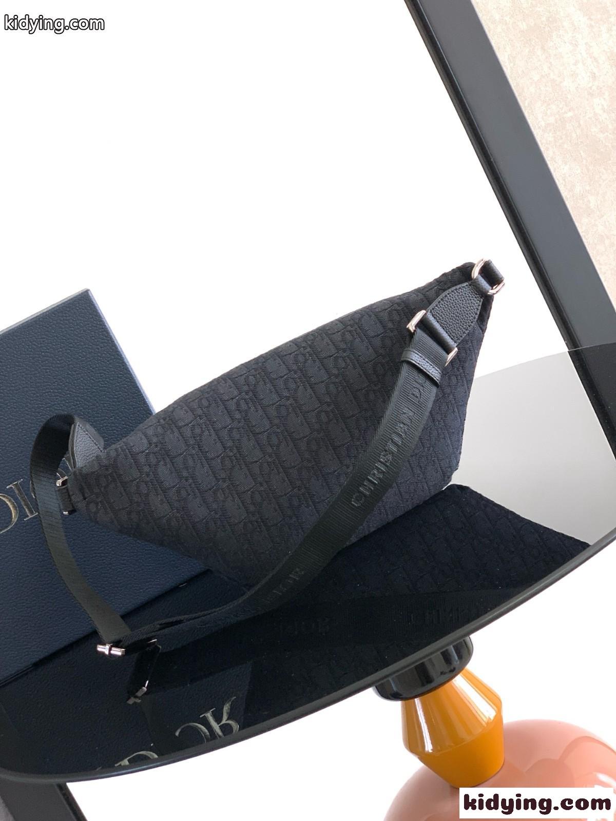 DIOR AND KAWS Rider 2.0 ベルトバッグ スーパーコピー メンズバッグ ブラック-2