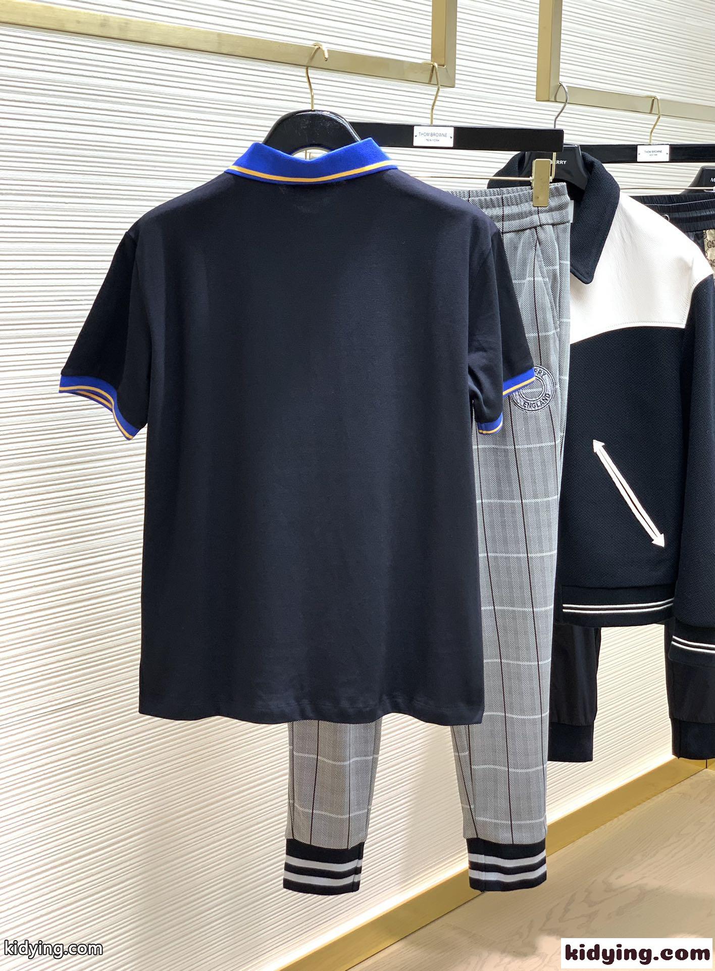 モンクレール Tシャツ コピー クラシック ロゴ入り 半袖 ポロシャツ-4