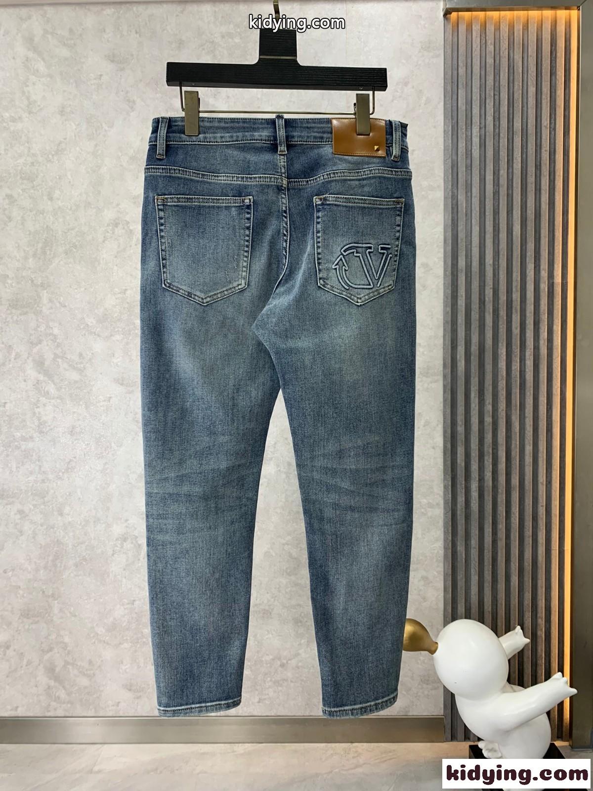 カジュアル ストレッチ メンズ デニムパンツ ヴァレンティノ ジーンズ コピー-2