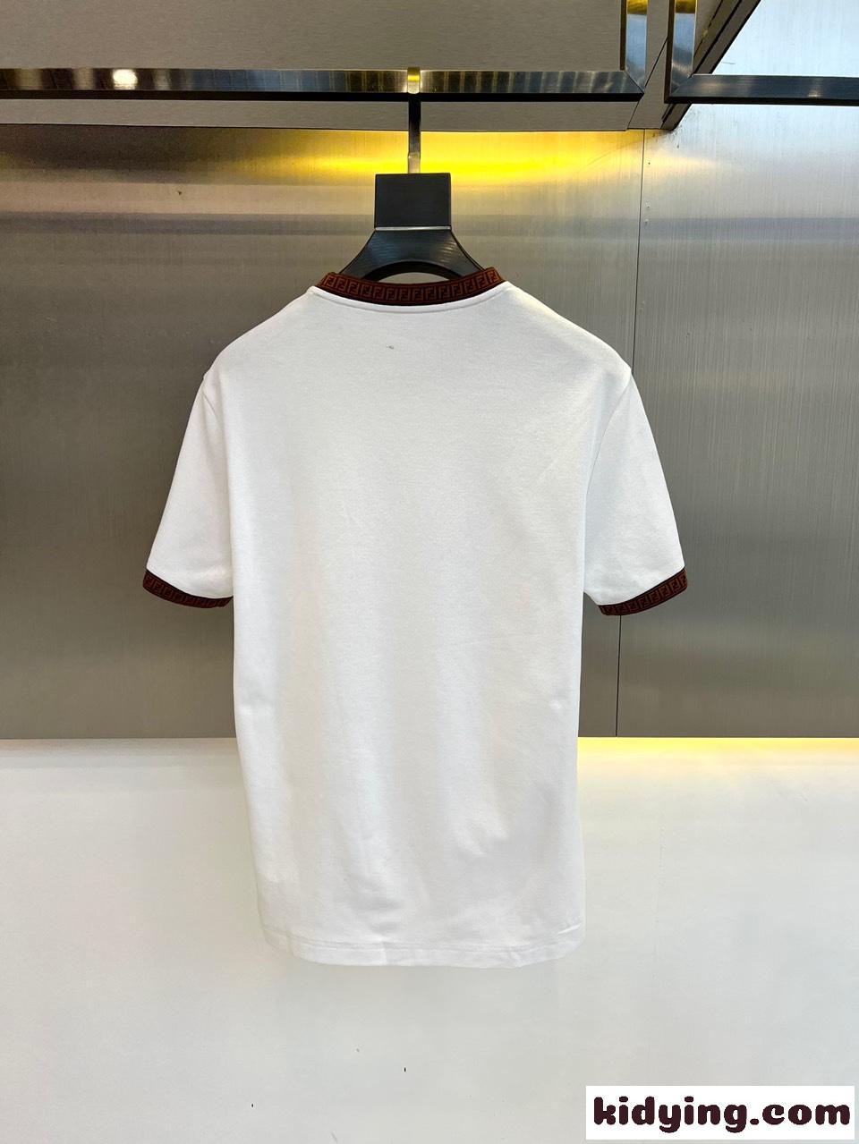 カジュアル 人気 フェンディ 半袖Tシャツ コピー コットンジャージーTシャツ ホワイト-4