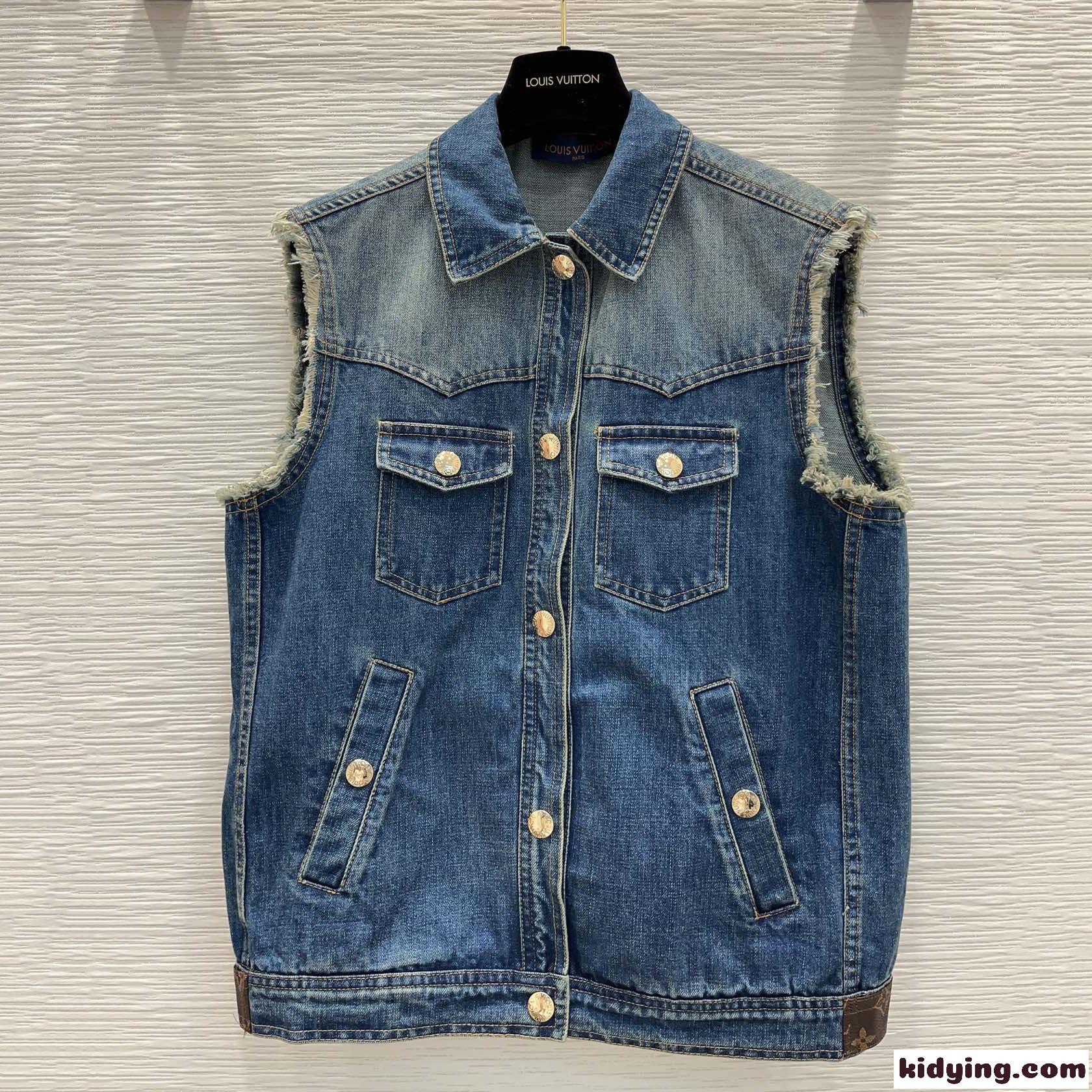 LV バイ・ザ・プール ストーンウォッシュスリーブレストラッカージャケット ルイ・ヴィトン ジャケット コピー-2