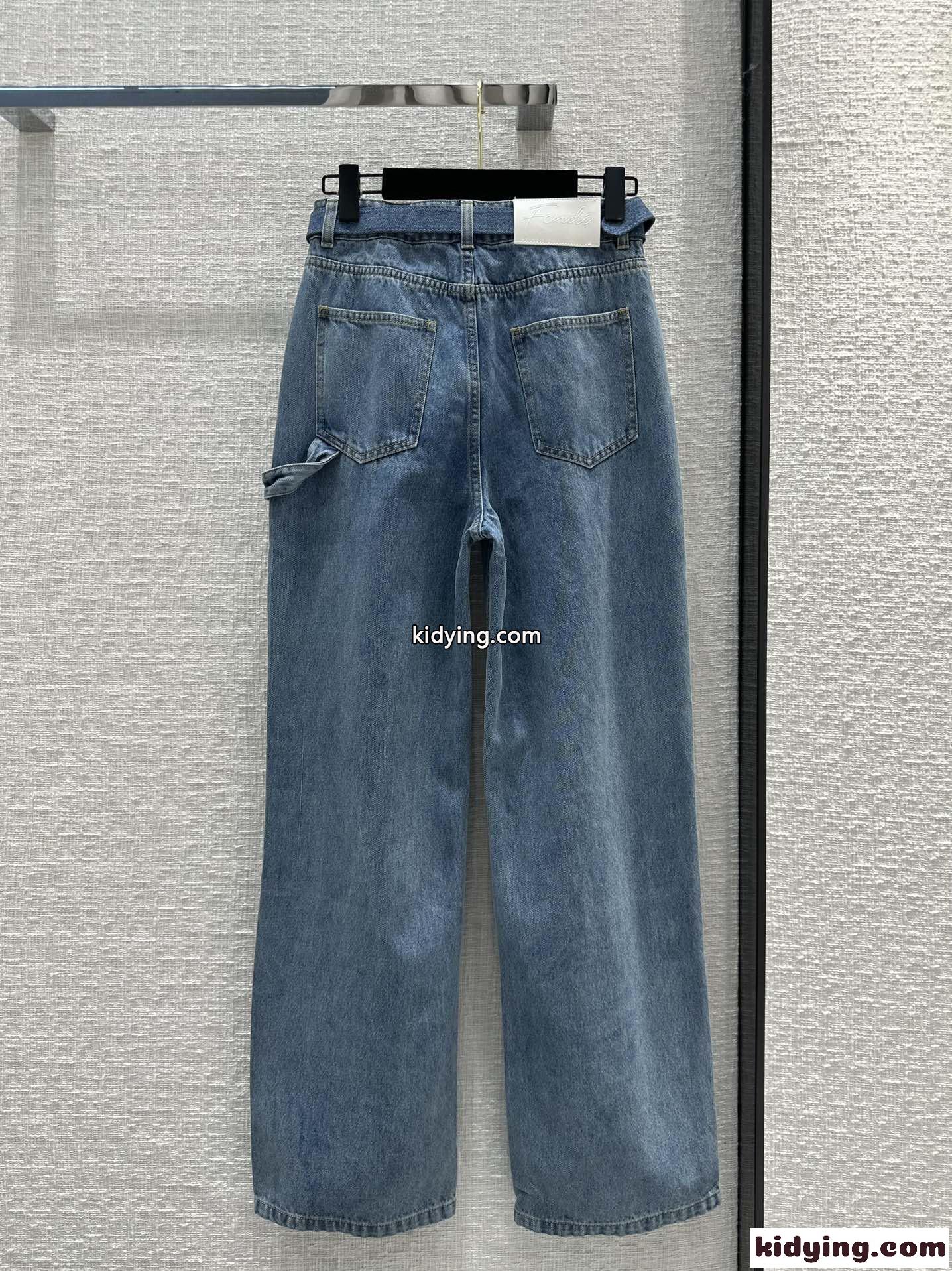 カジュアル 合わせやすい フェンディ ジーンズ コピー レディース デニムパンツ-4