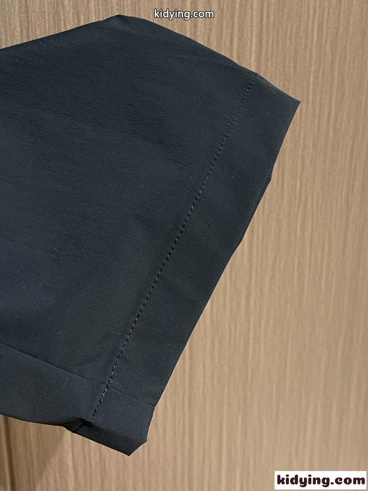 洗練された 上品 ロングパンツ プラダ パンツ コピー メンズ ズボン ブラック-3