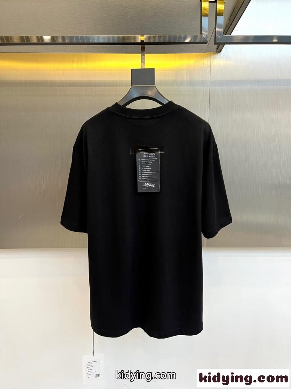 ミニロゴ オーバーサイズ 半袖Tシャツ バレンシアガ Tシャツ 偽物 ブラック-3