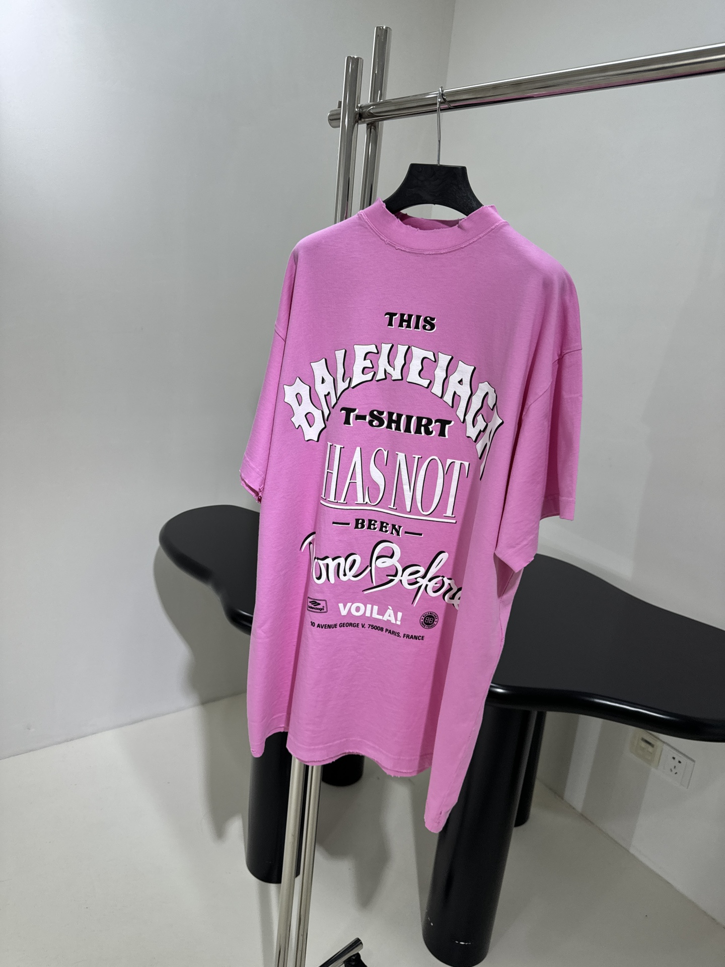 数量限定の爆買 バレンシアガtシャツ サイズ感コピー プリント 純綿 トップス 半袖 男女兼用 ピンク-0