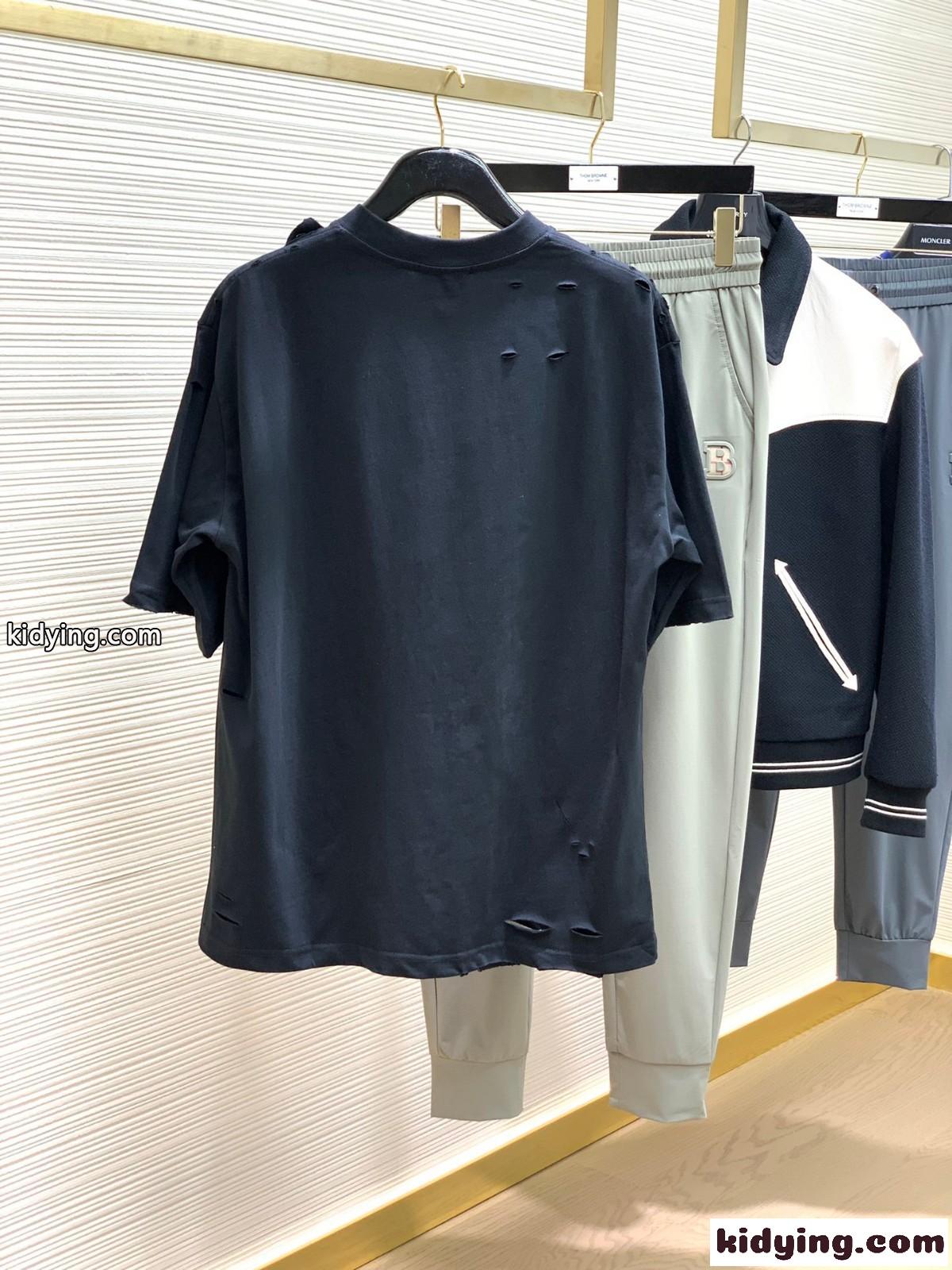 人気 おしゃれ カジュアル ロゴ バレンシアガ Tシャツ コピー クルーネック 半袖 トップス ブラック-4