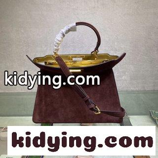 ​Iconic Peekaboo ISeeU中号手袋 コウジ革の材質 フェンディ バッグ 流行り コピー 両側に古典的なツイストロックが飾られている-4