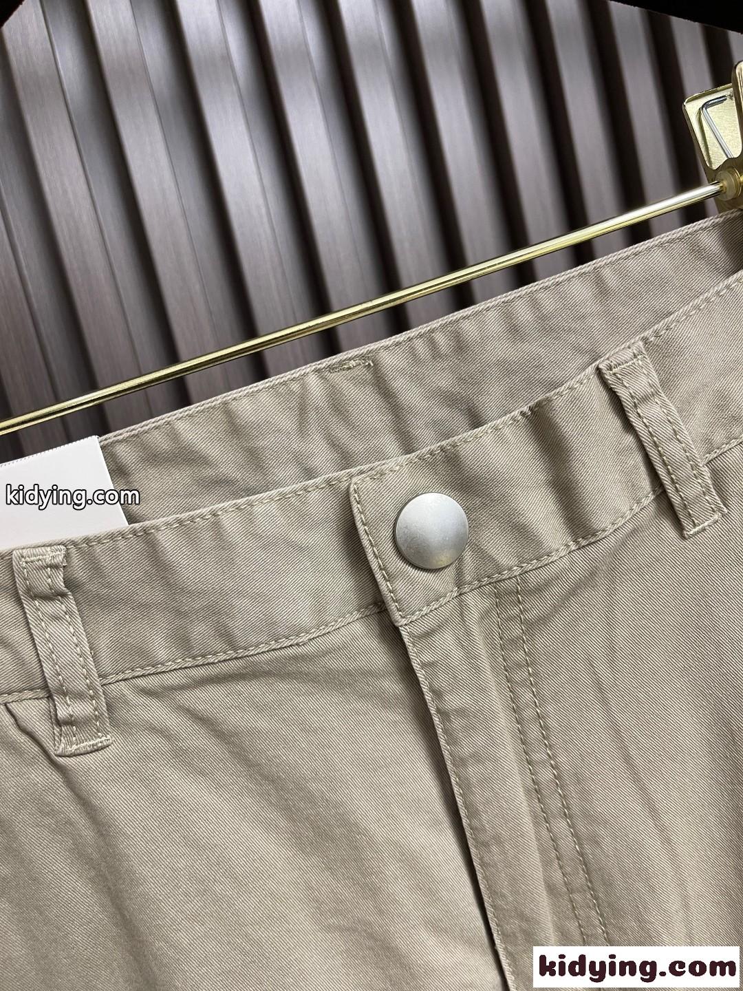 洗練された シンプル ショートパンツ プラダ パンツ コピー メンズ ショーツ カーキ-3