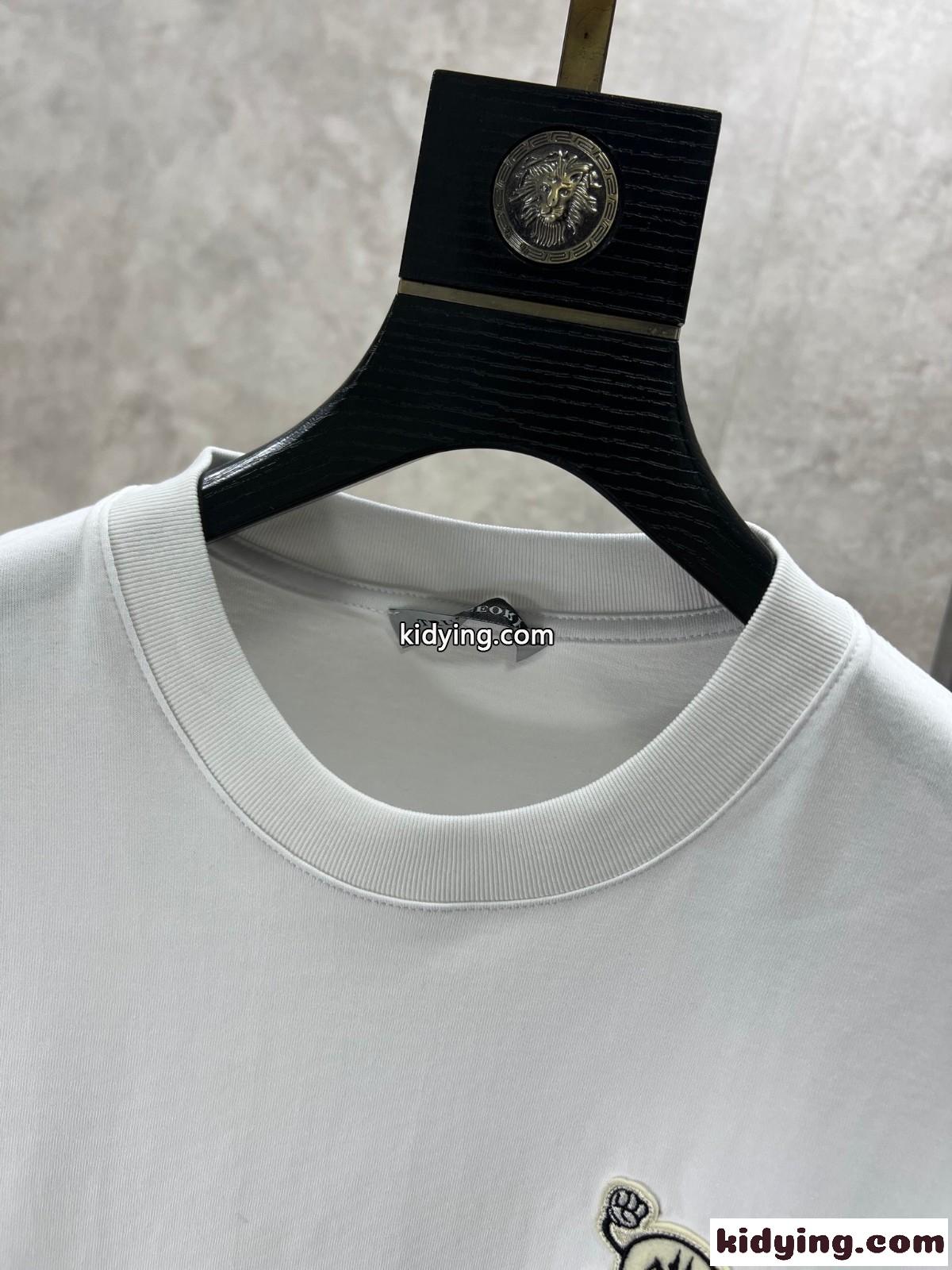 シンプル 合わせやすい クルーネック コットン 半袖Tシャツ モンクレール Tシャツ コピー ホワイト-2