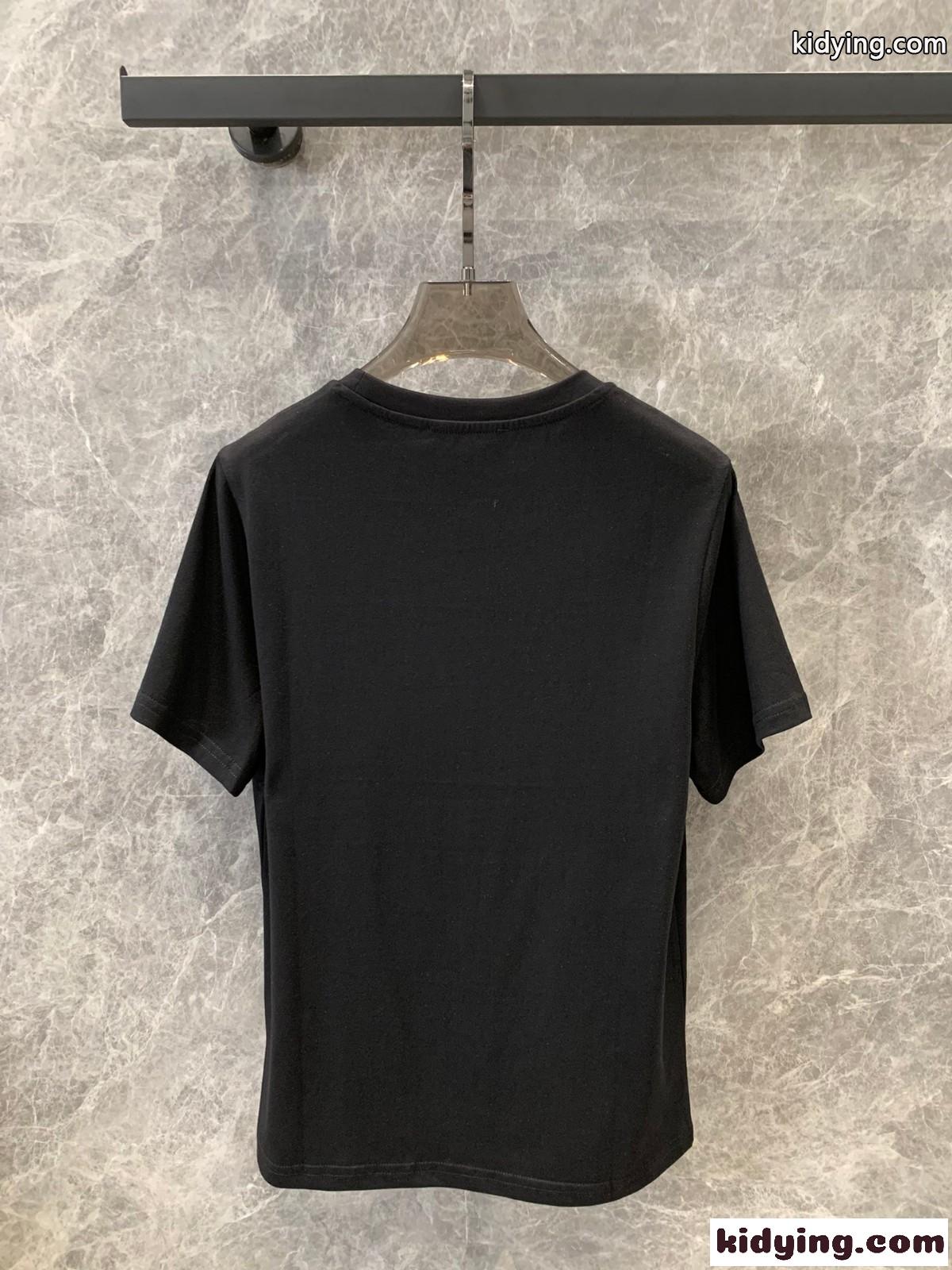 人気 ロゴプリント コットン Tシャツ ルイ・ヴィトン 半袖Tシャツ コピー ブラック-1