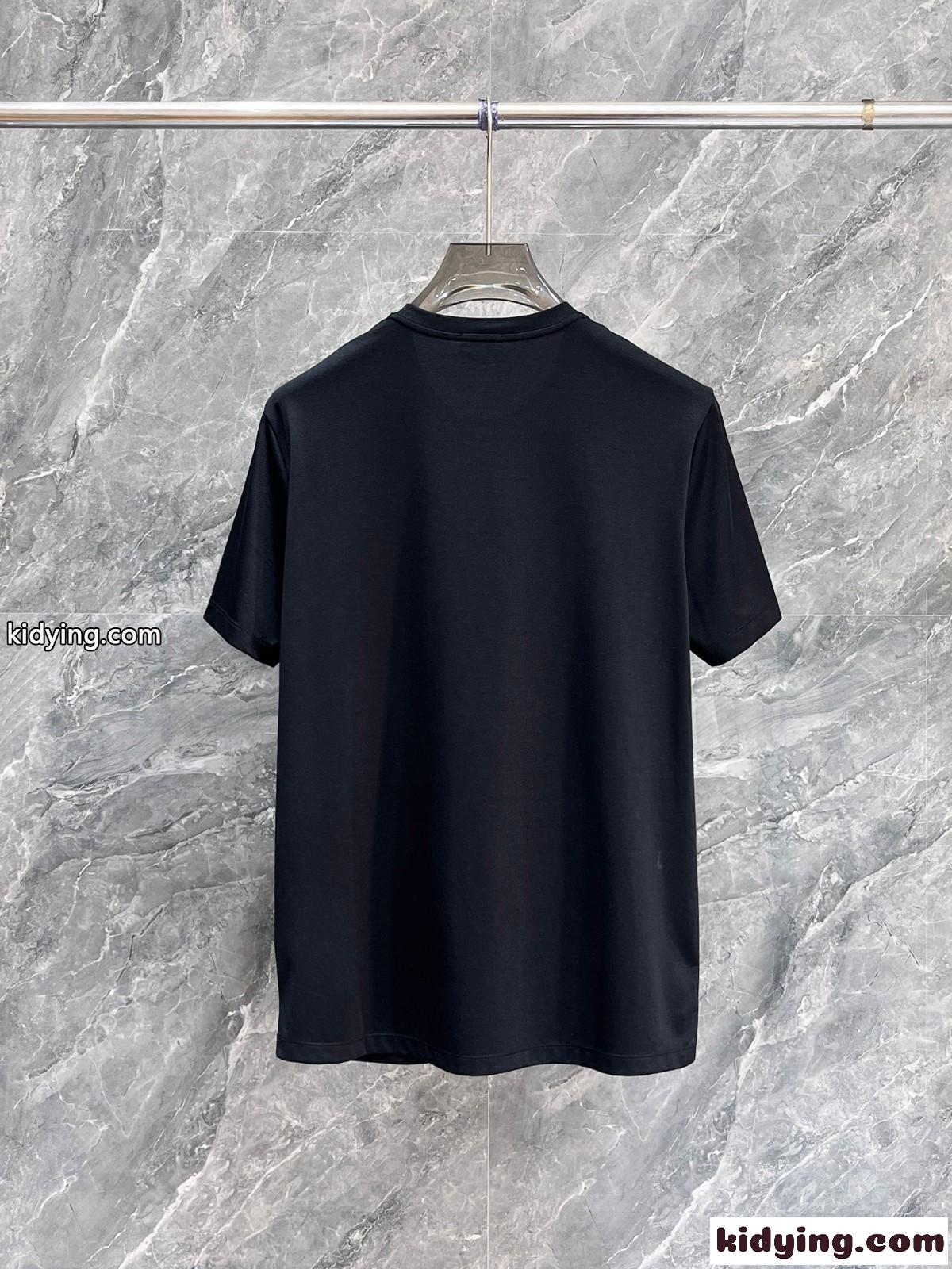 おしゃれ リピートロゴ クルーネック アルマーニ 半袖Tシャツ コピー ブラック-3