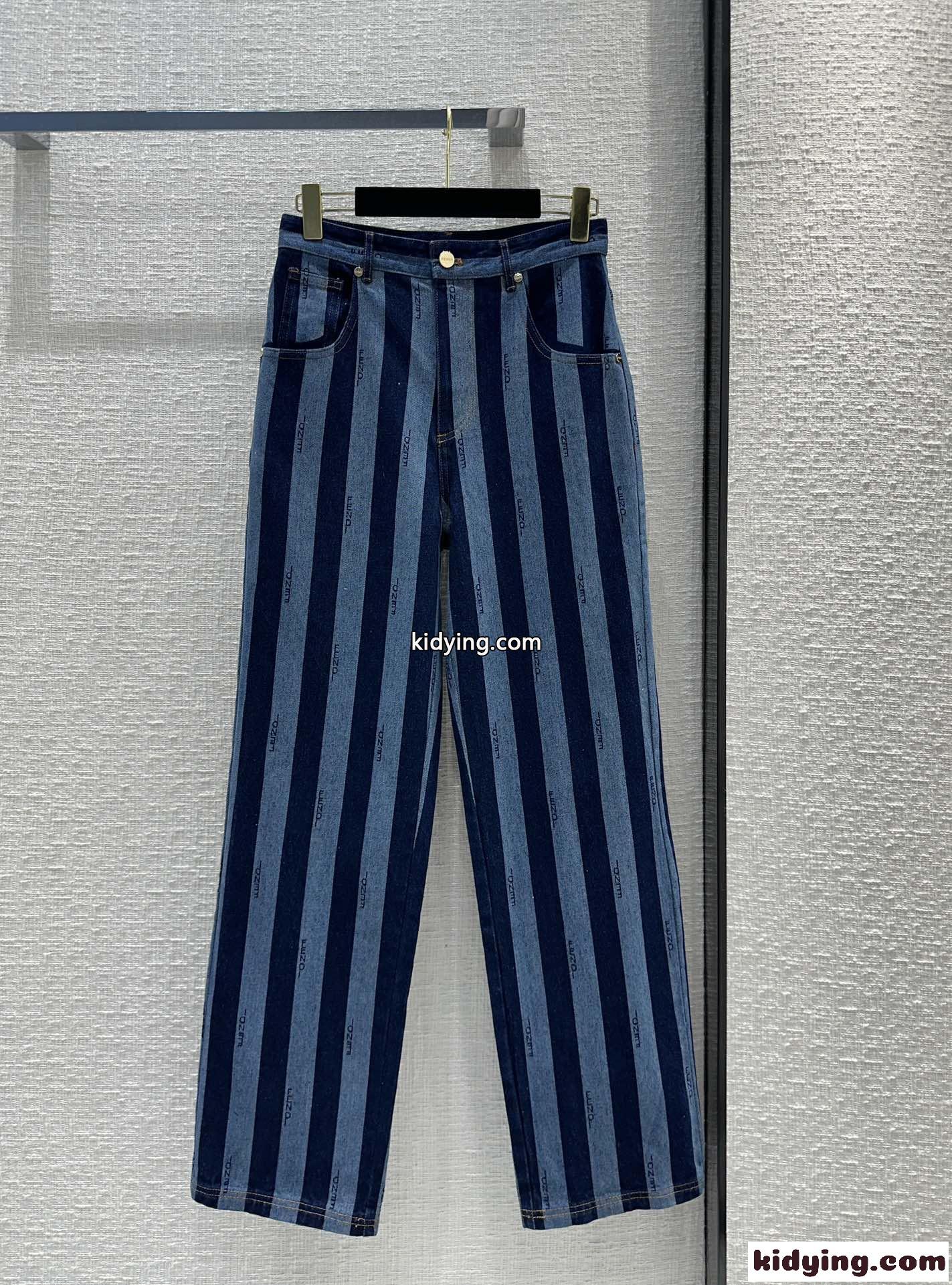 フェンディ パンツ スーパーコピー カジュアル お洒落FF デニムパンツ-1