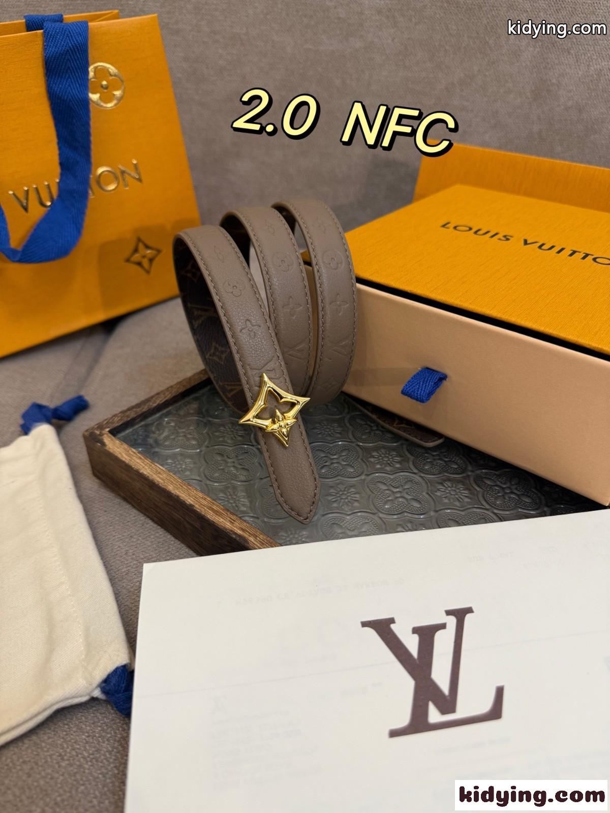 人気 ベルト・LV フラワーグラム 20MM リバーシブル ルイ・ヴィトン スーパーコピー-0