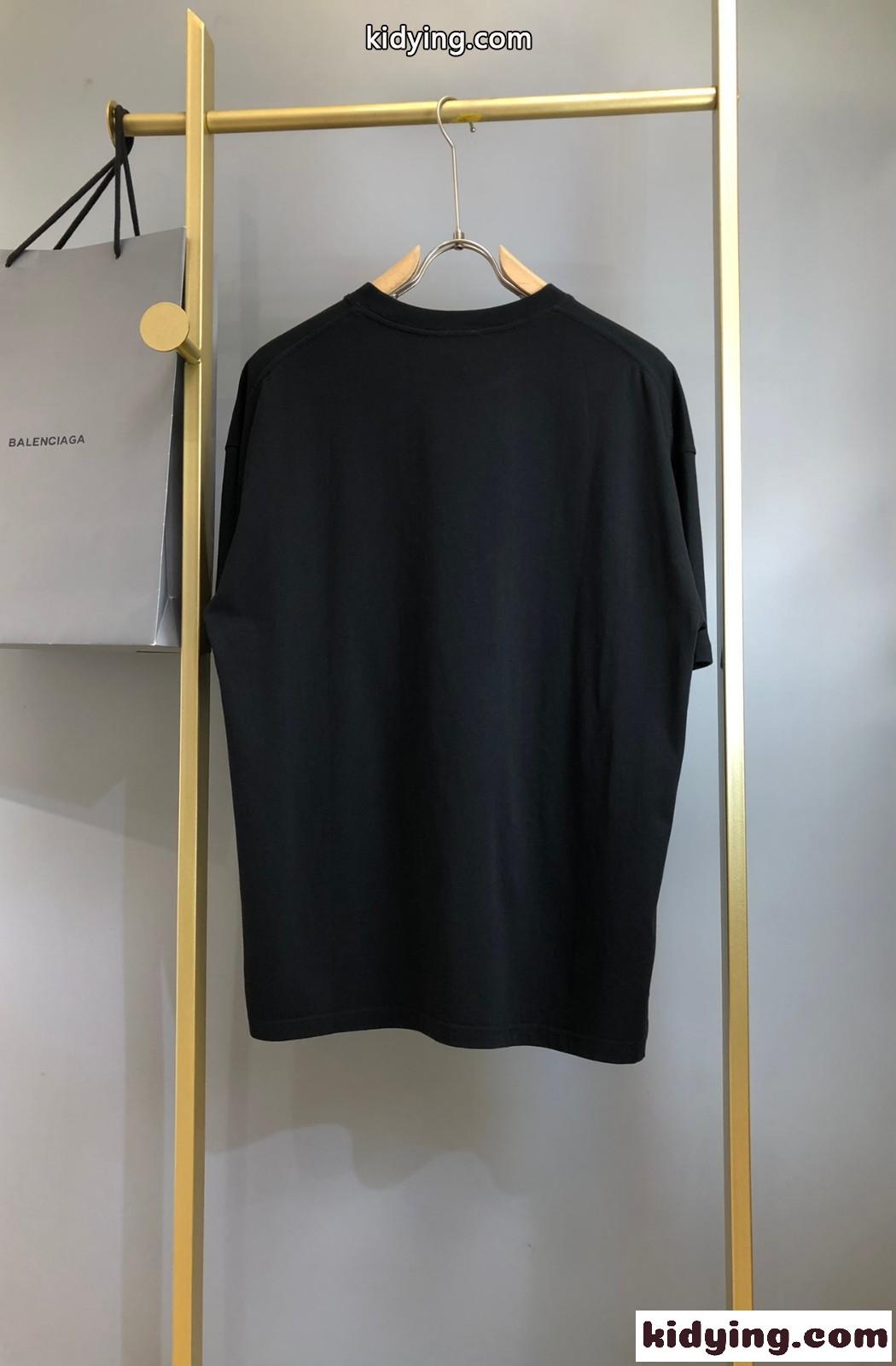 バレンシアガ Tシャツ コピー クルーネック BB刺繍 ロゴ 半袖Tシャツ-1