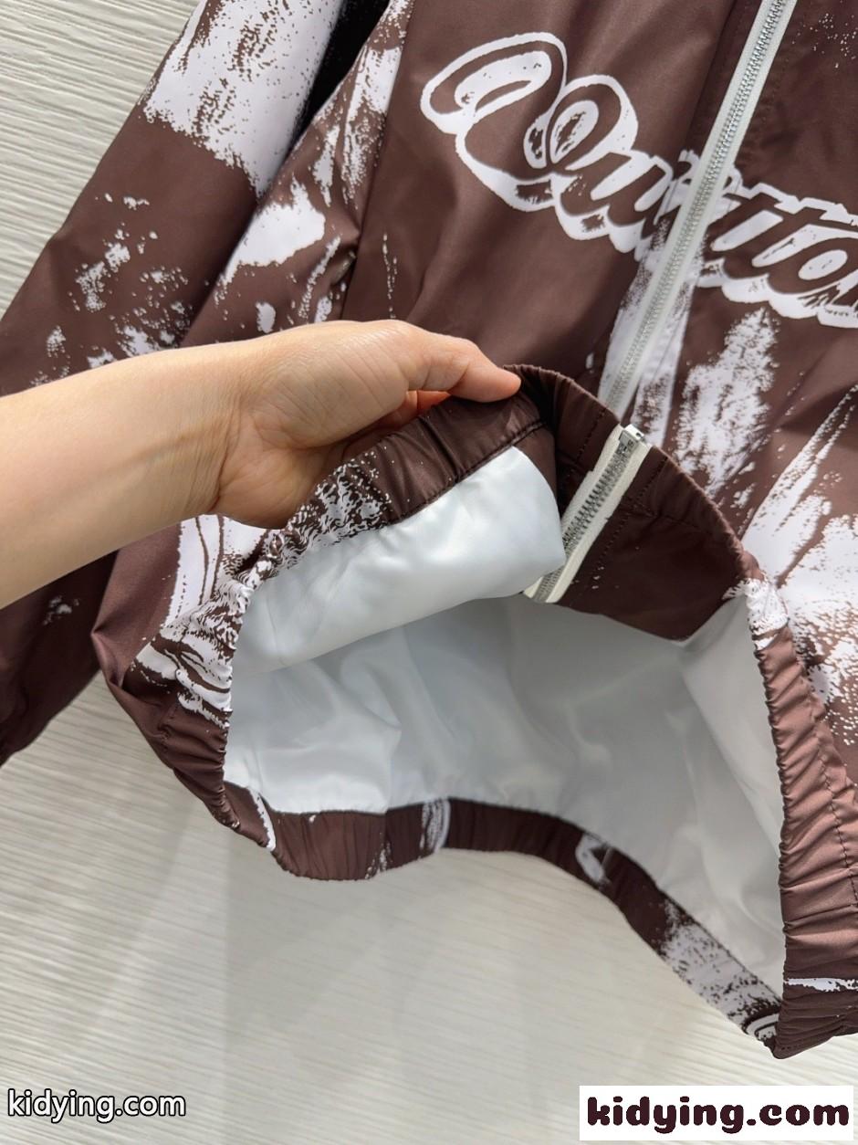 おしゃれ 軽量 フーデッドブルゾン ルイ・ヴィトン ジャケット コピー ブラウン-4