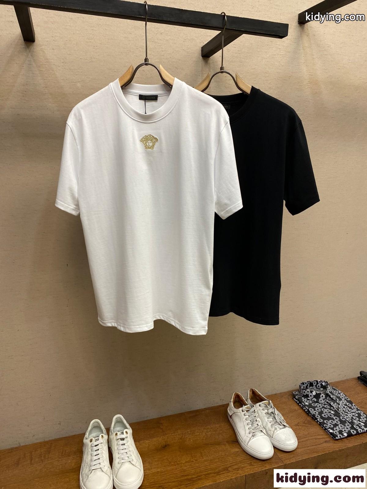 メドゥーサ 刺繍入り メンズ 半袖 トップス ヴェルサーチェ Tシャツ コピー-0