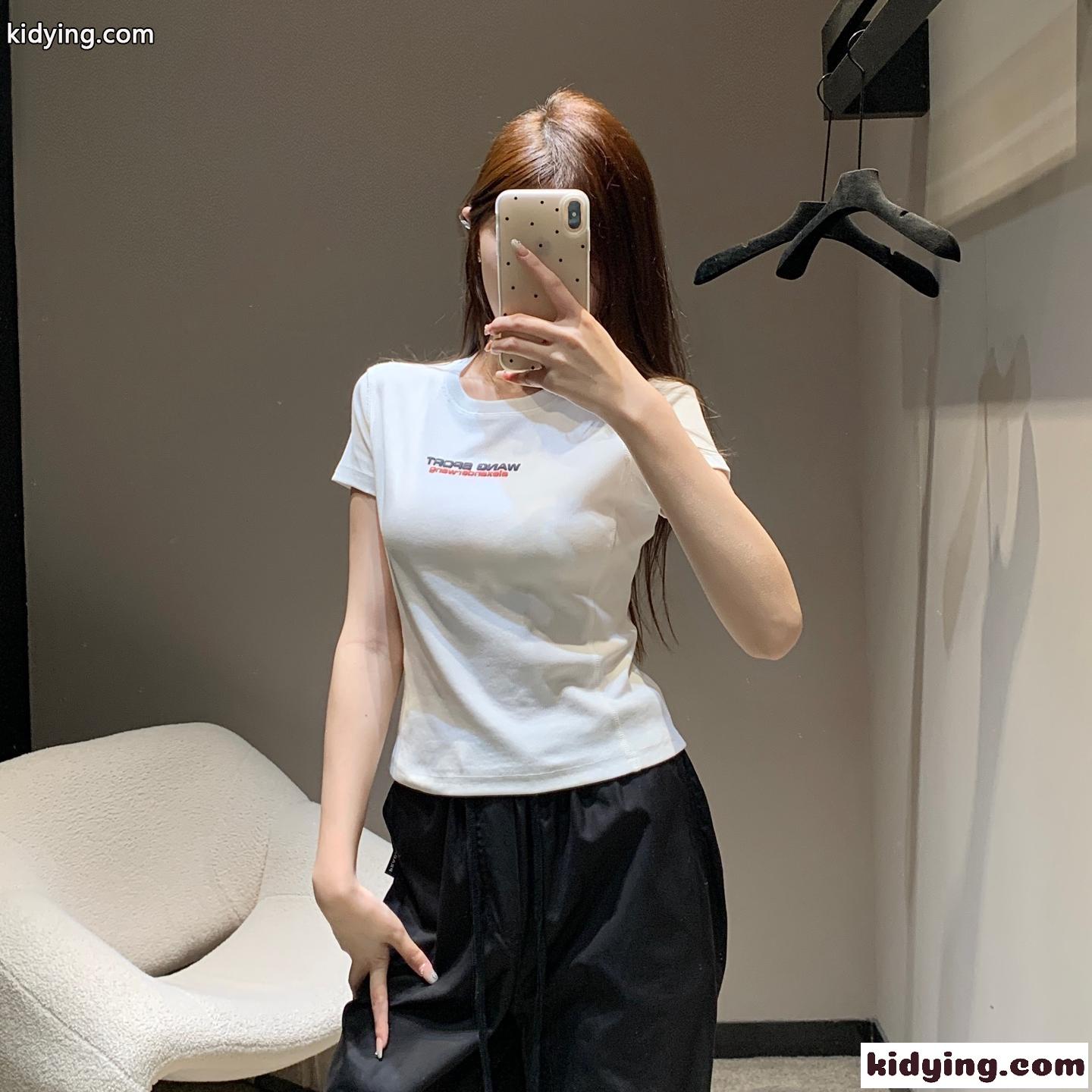 アレキサンダーワング Tシャツ コピー シンプル ロゴ コンパクト 半袖Tシャツ ホワイト-0