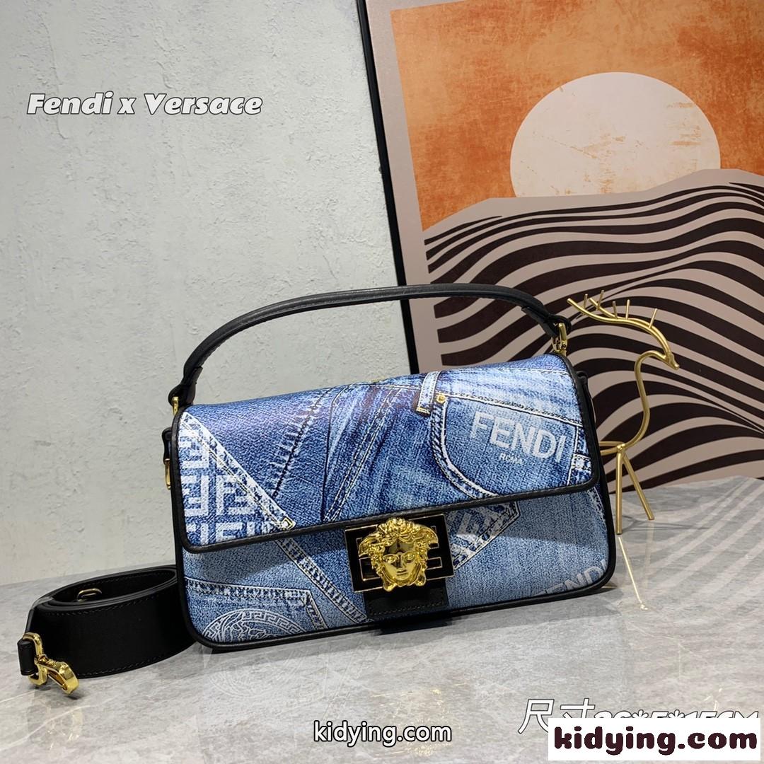 Versace x Fendi フェンダーチェ バゲット ショルダーバッグ デニム フェンディ バッグ 人気 コピー-0