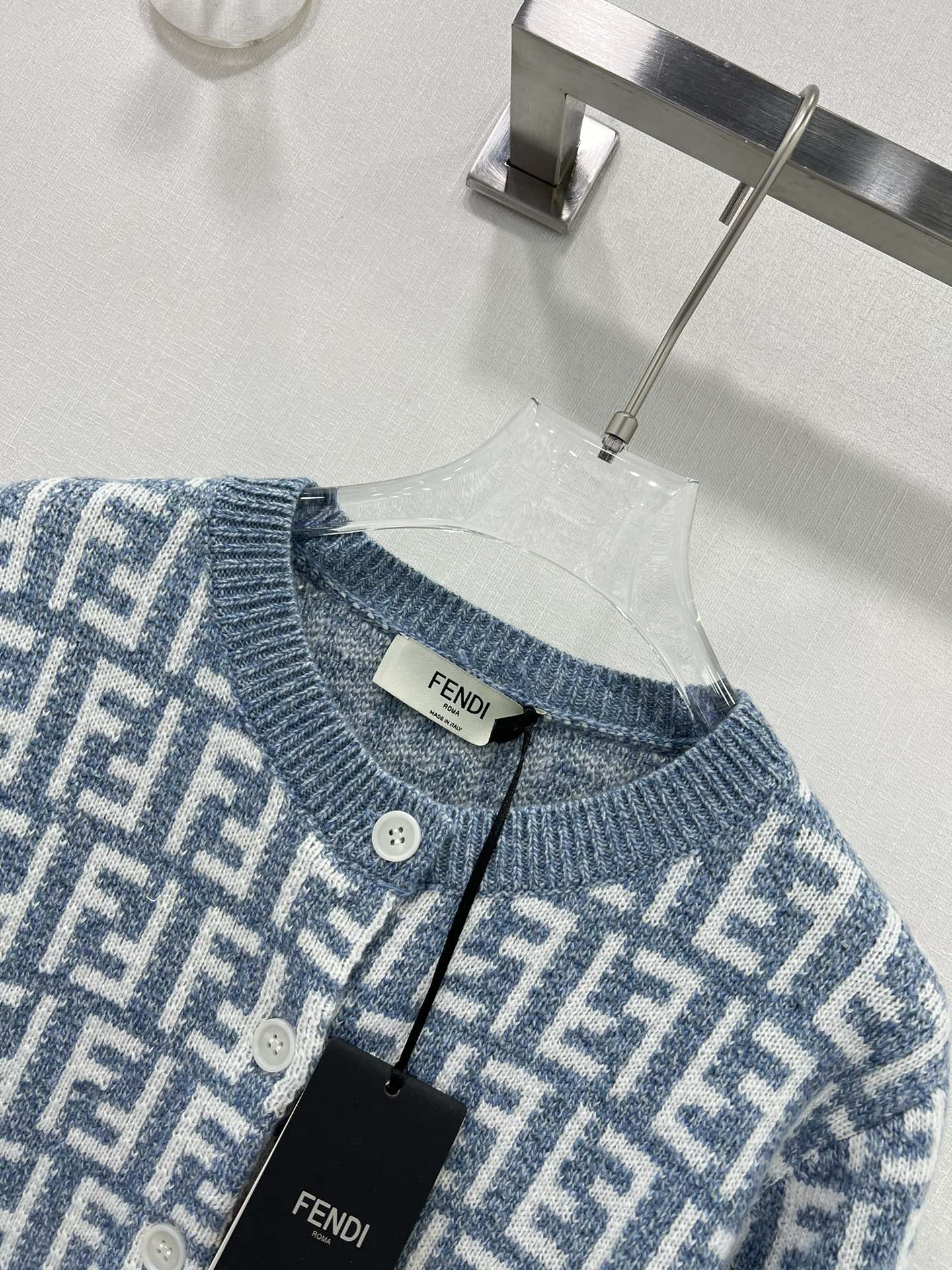 FFロゴ ウール クルーネック カーディガン フェンディ ニット コピー グレー-0