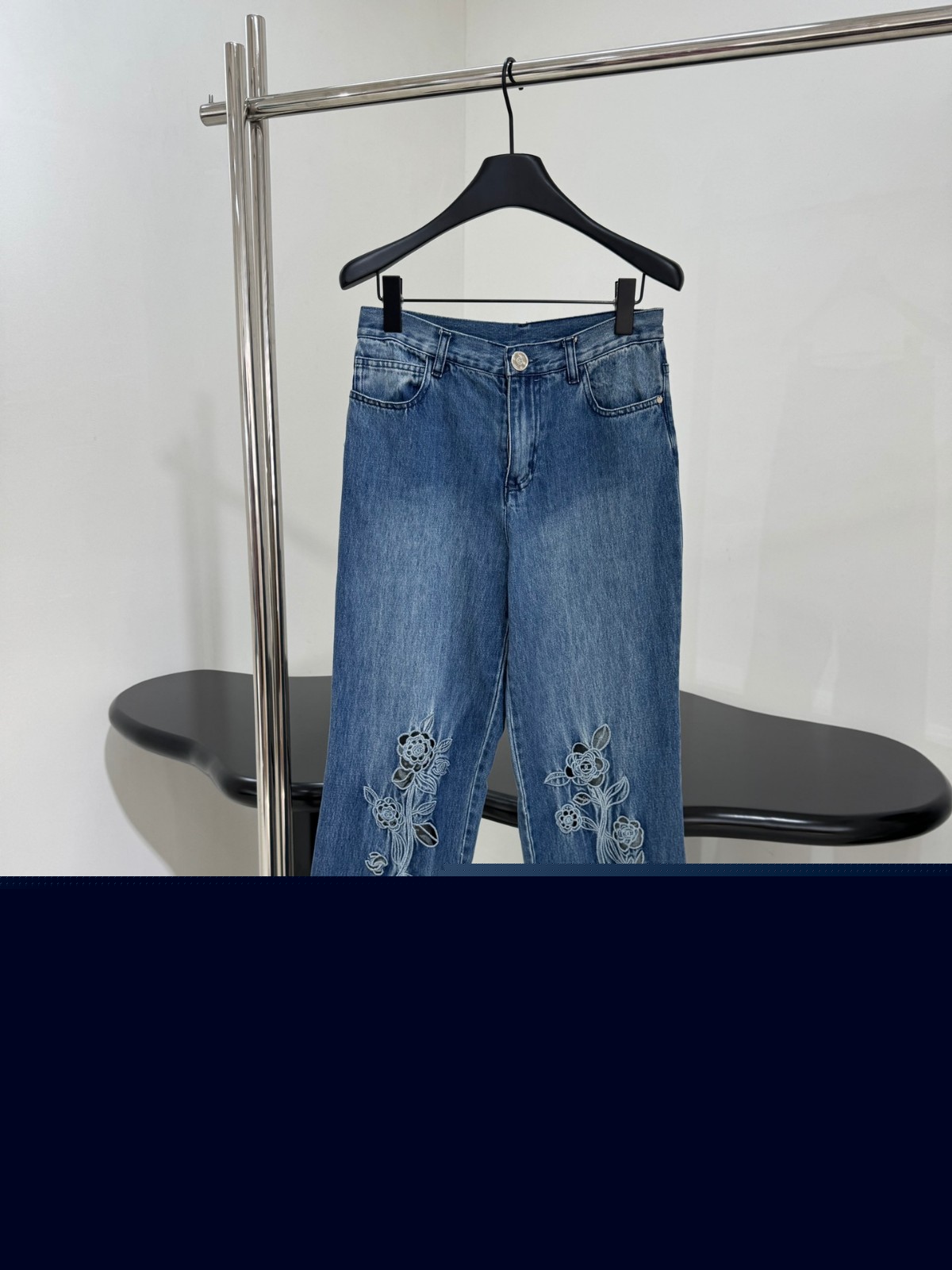 高級感 カメリア カットアウト シャネル ジーンズ コピー レディース デニムパンツ ブルー-2