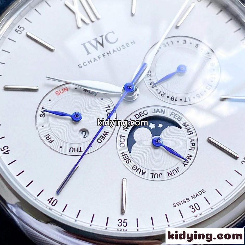 洗練された クラシック IWC 多機能 ウォッチ ウォッチファインダー 時計 偽物-3
