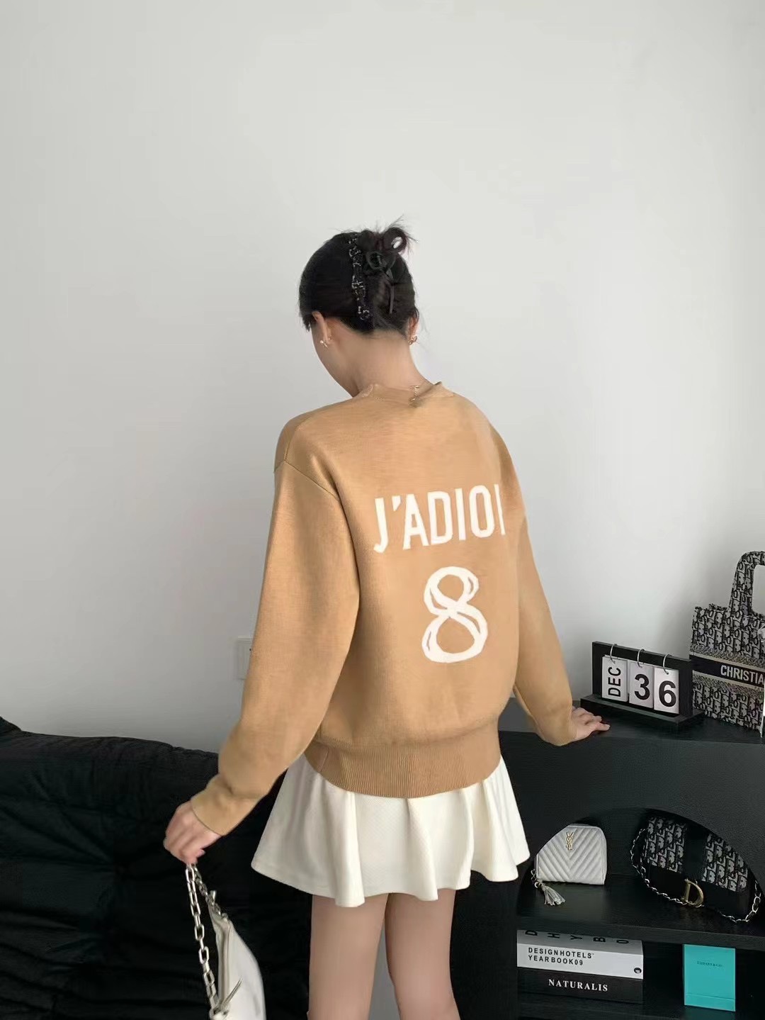 人気 カシミヤ JADIOR 8 ボクシーセーター クリスチャン・ディオール セーター コピー キャメル-5